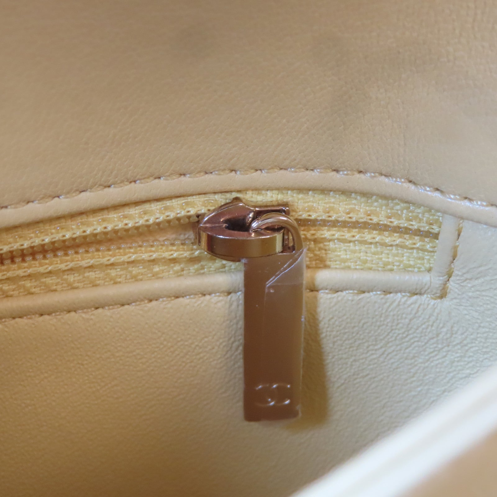 CHANEL 【激減優惠】菱格羊皮皮革Chain Shoulder Bag金扣鏈帶肩背袋黃色
