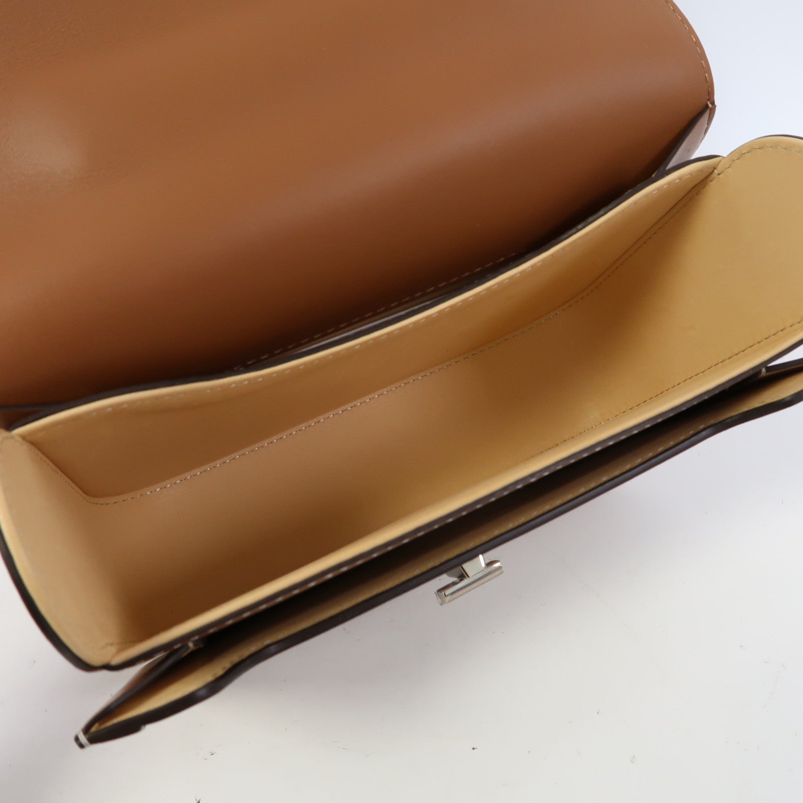 Delvaux 帆布Delvaux Lingot金扣肩背袋啡色