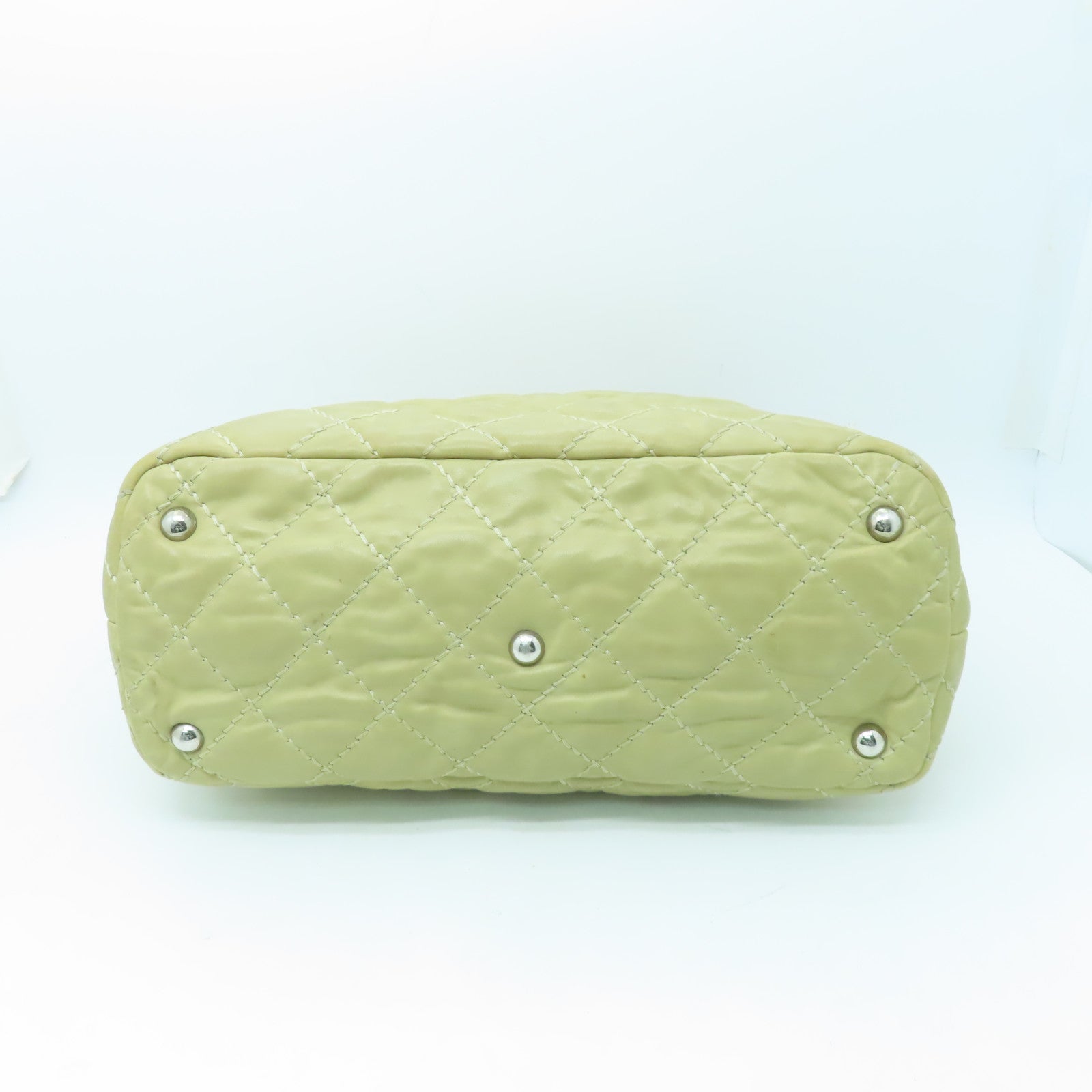 CHANEL 【清倉大減價】菱格牛皮皮革Shoulder Bag銀扣鏈帶肩背袋米色
