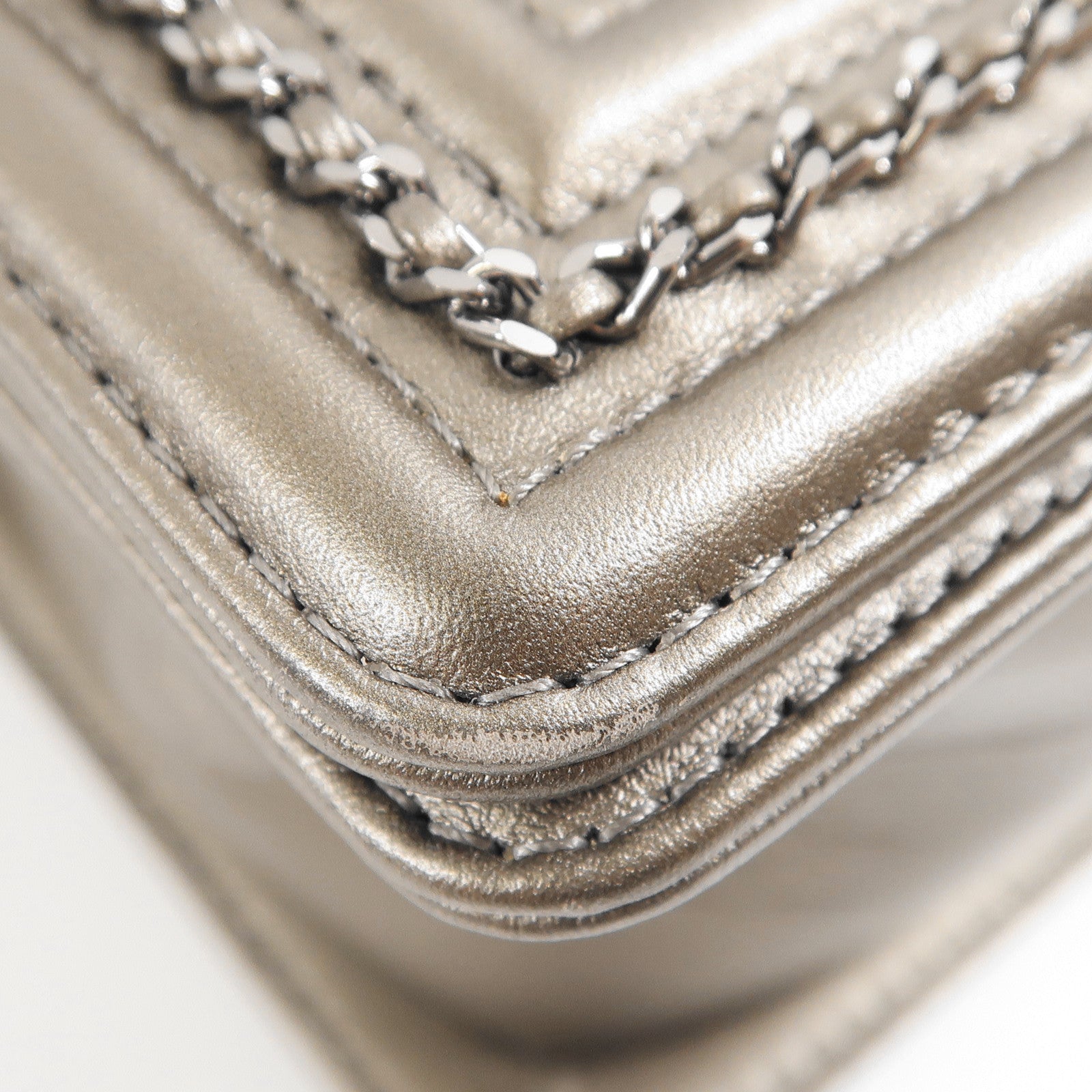 CHANEL CC SHW Boy Chanel Shoulder Bag 26733302 Calfskin Leather Grey