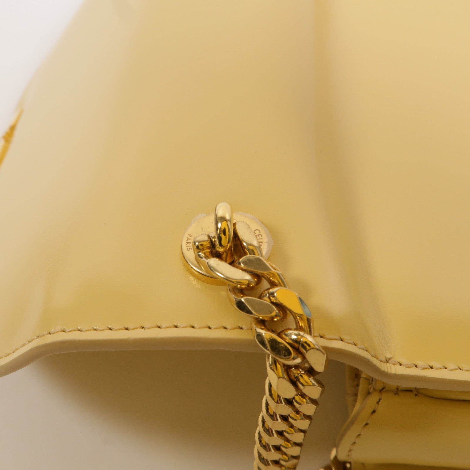 CELINE 牛皮皮革Besace Clea鏈帶肩背袋