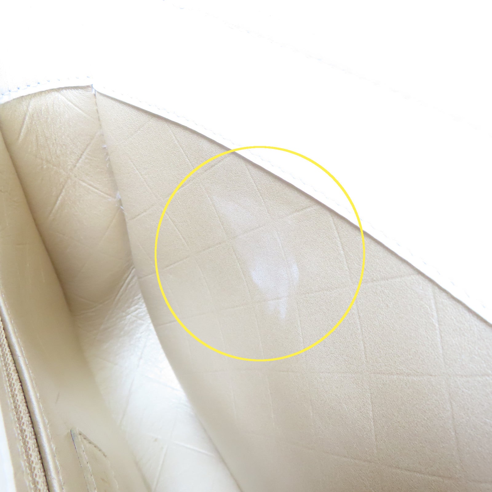 CHANEL 【激減優惠】菱格牛皮皮革Shoulder Bag金扣鏈帶肩背袋白色