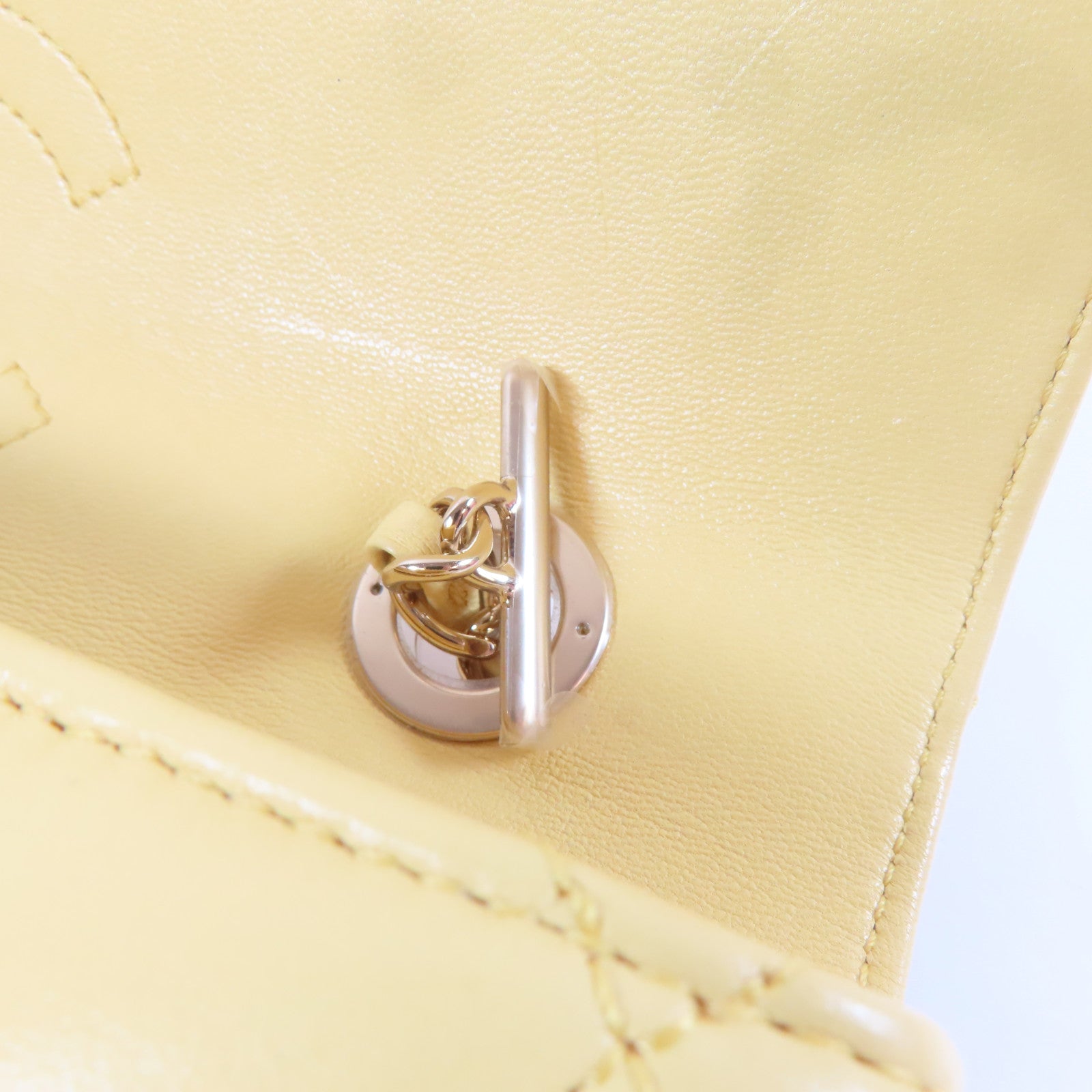 CHANEL 【激減優惠】菱格羊皮皮革Chain Shoulder Bag金扣鏈帶肩背袋黃色
