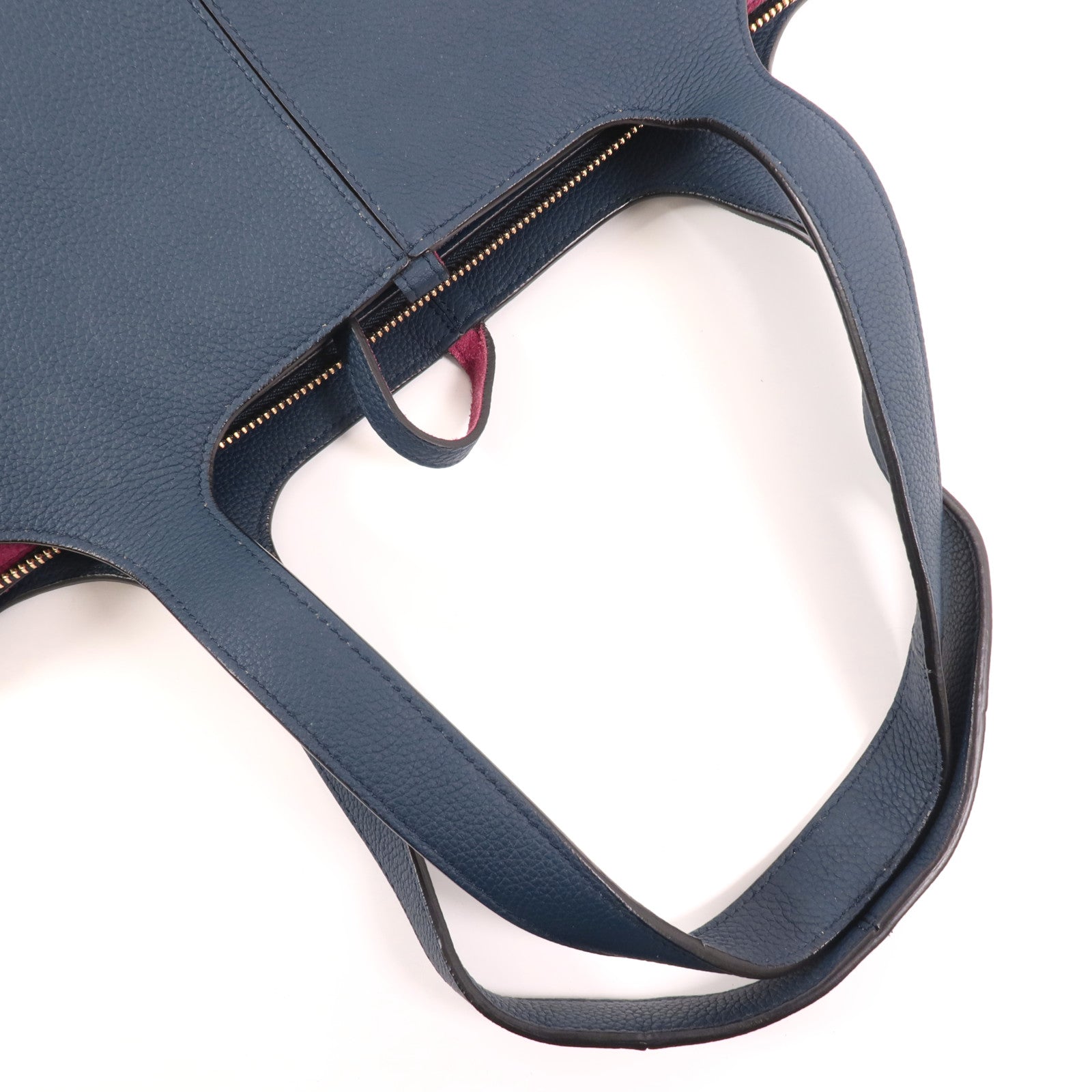 CELINE 牛皮皮革Tri-Fold金扣肩背袋