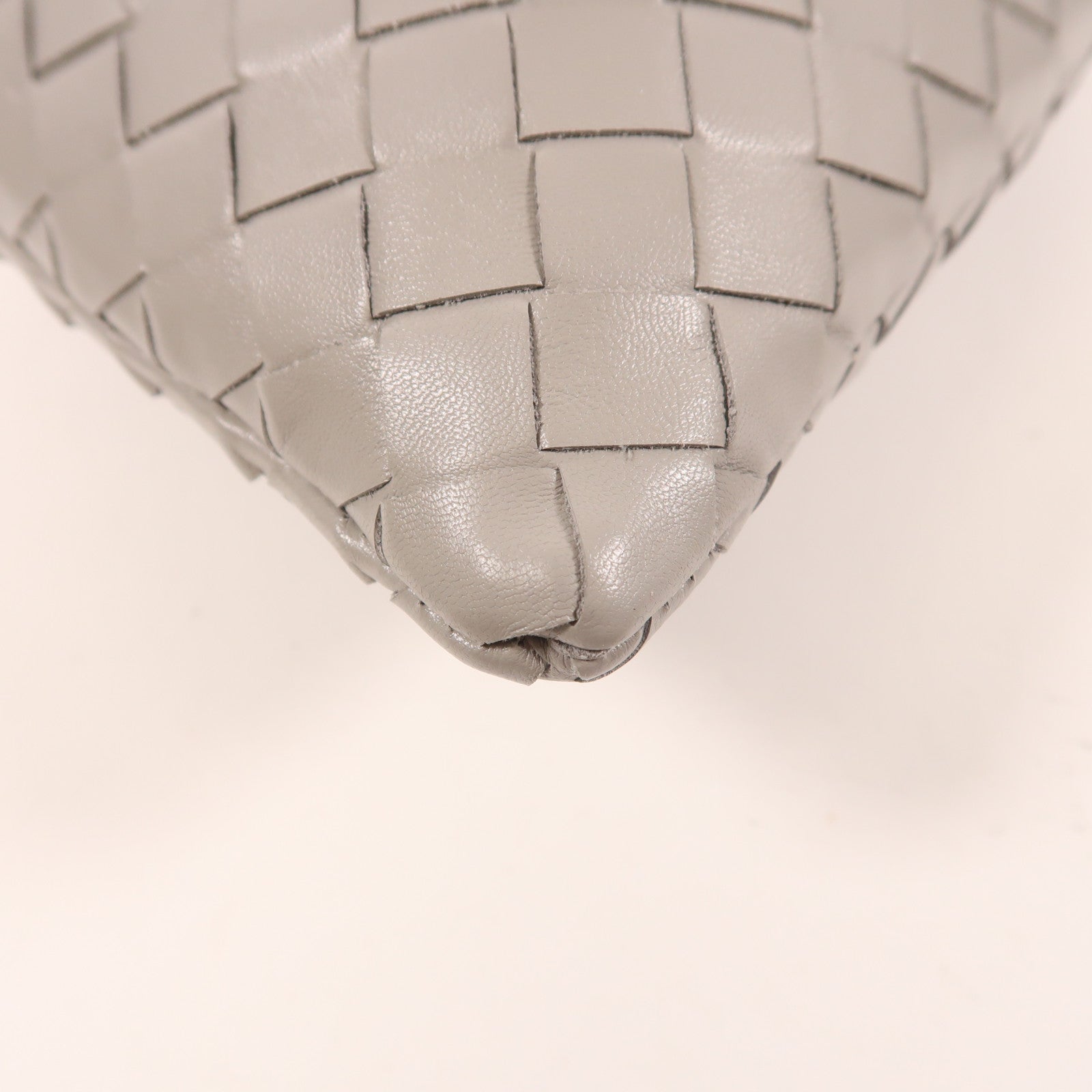 BOTTEGA VENETA 羊皮皮革Shoulder Bag金扣肩背袋灰色