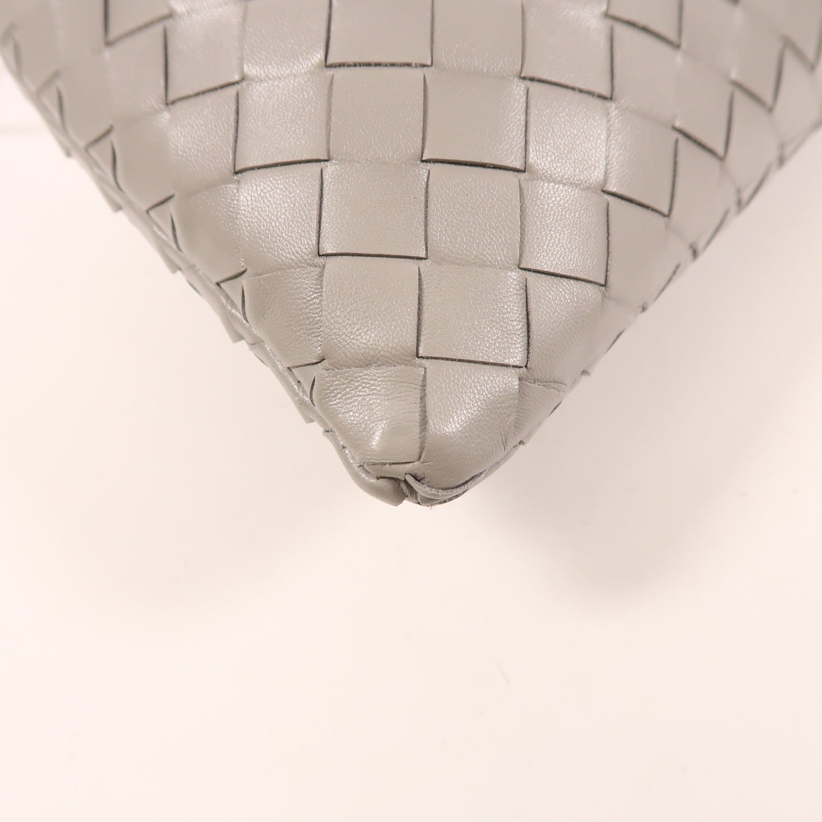 BOTTEGA VENETA 羊皮皮革Shoulder Bag金扣肩背袋灰色
