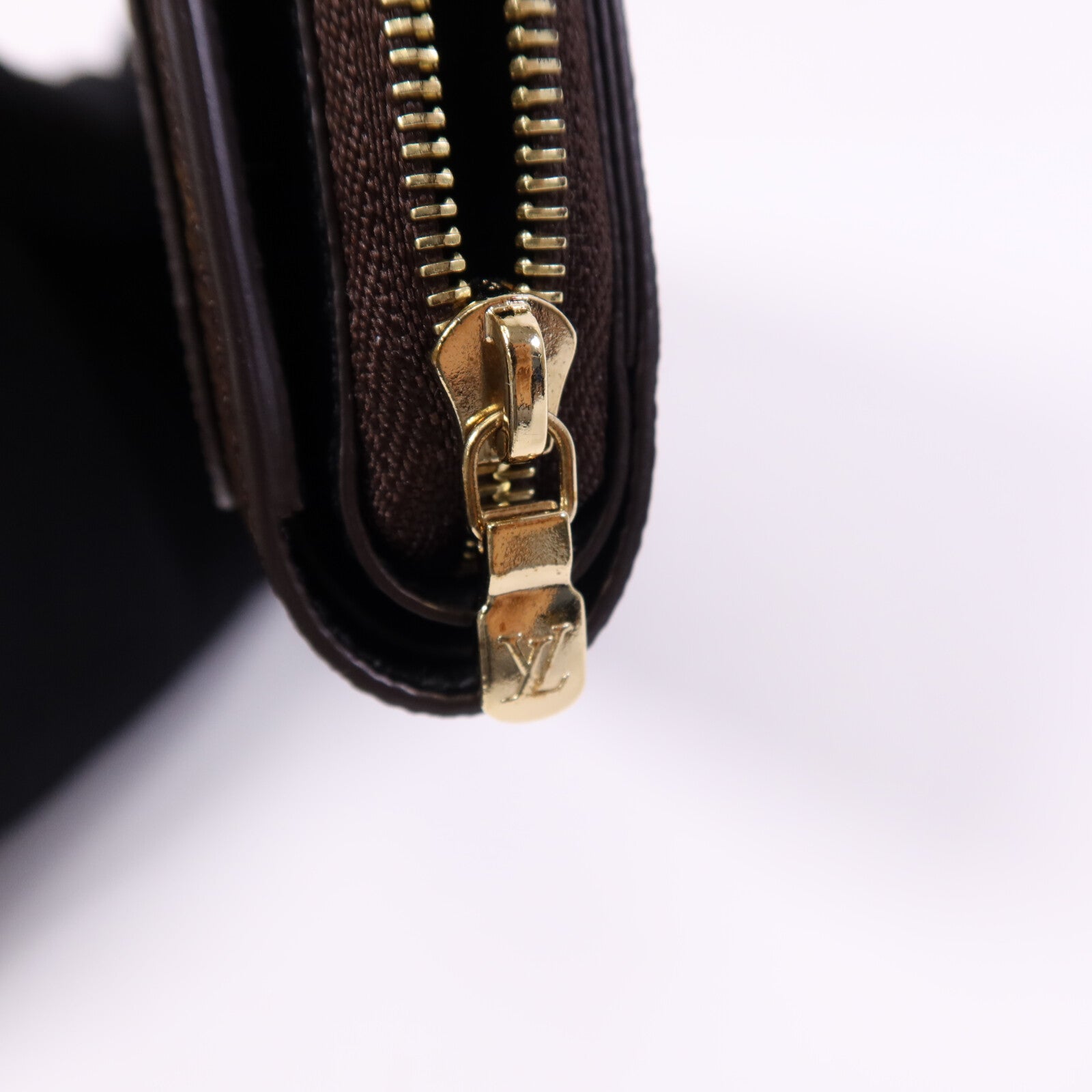LOUIS VUITTON Monogram Reverse Lou Wallet金扣錢包