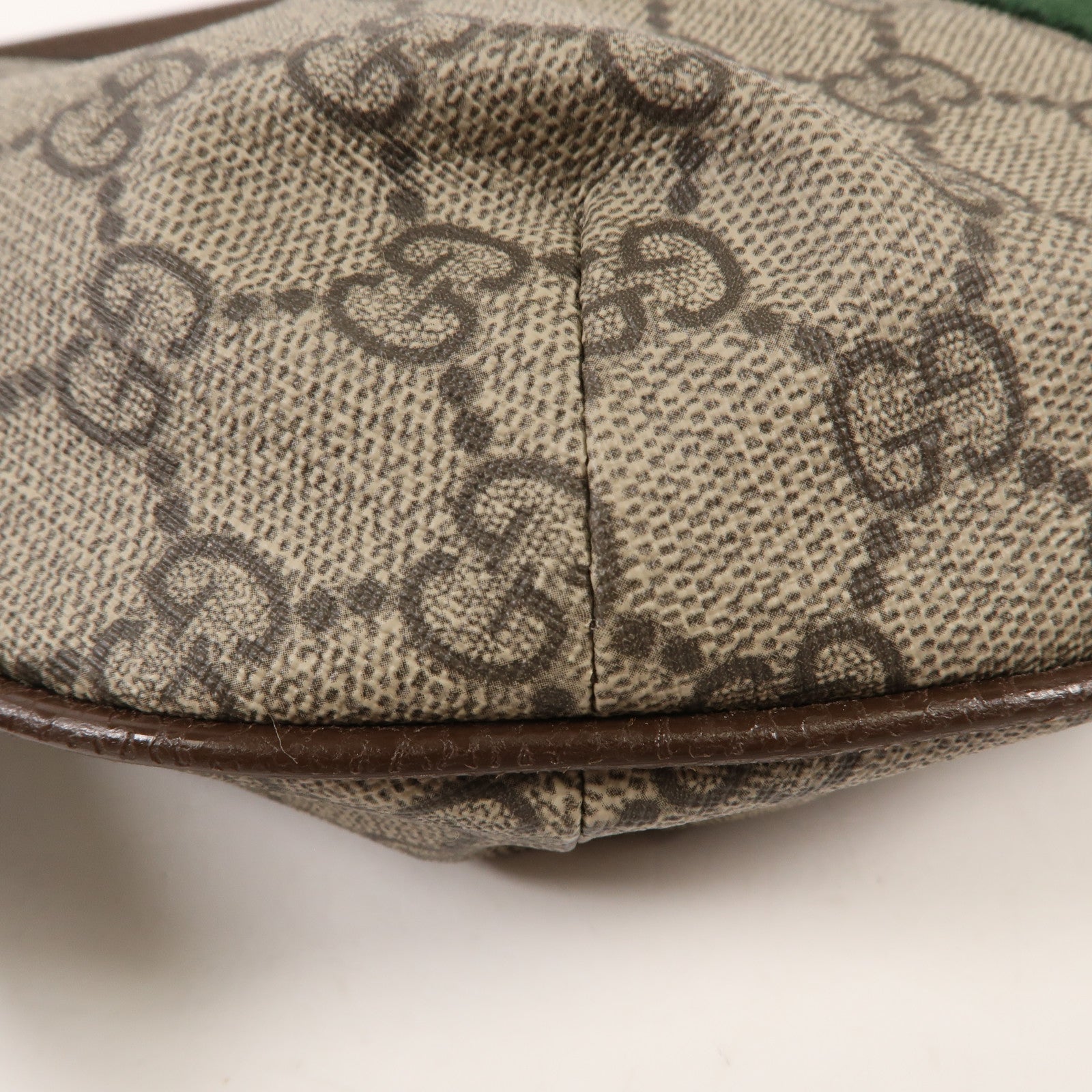 GUCCI 塗層帆布Ophidia Medium金扣肩背袋