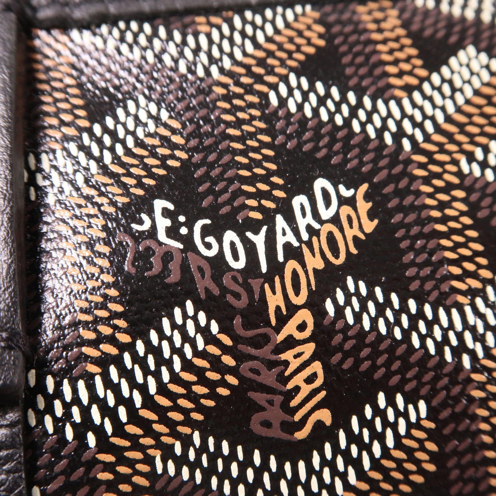 GOYARD 塗層帆布Capetien MM Messenger銀扣肩背袋黑色