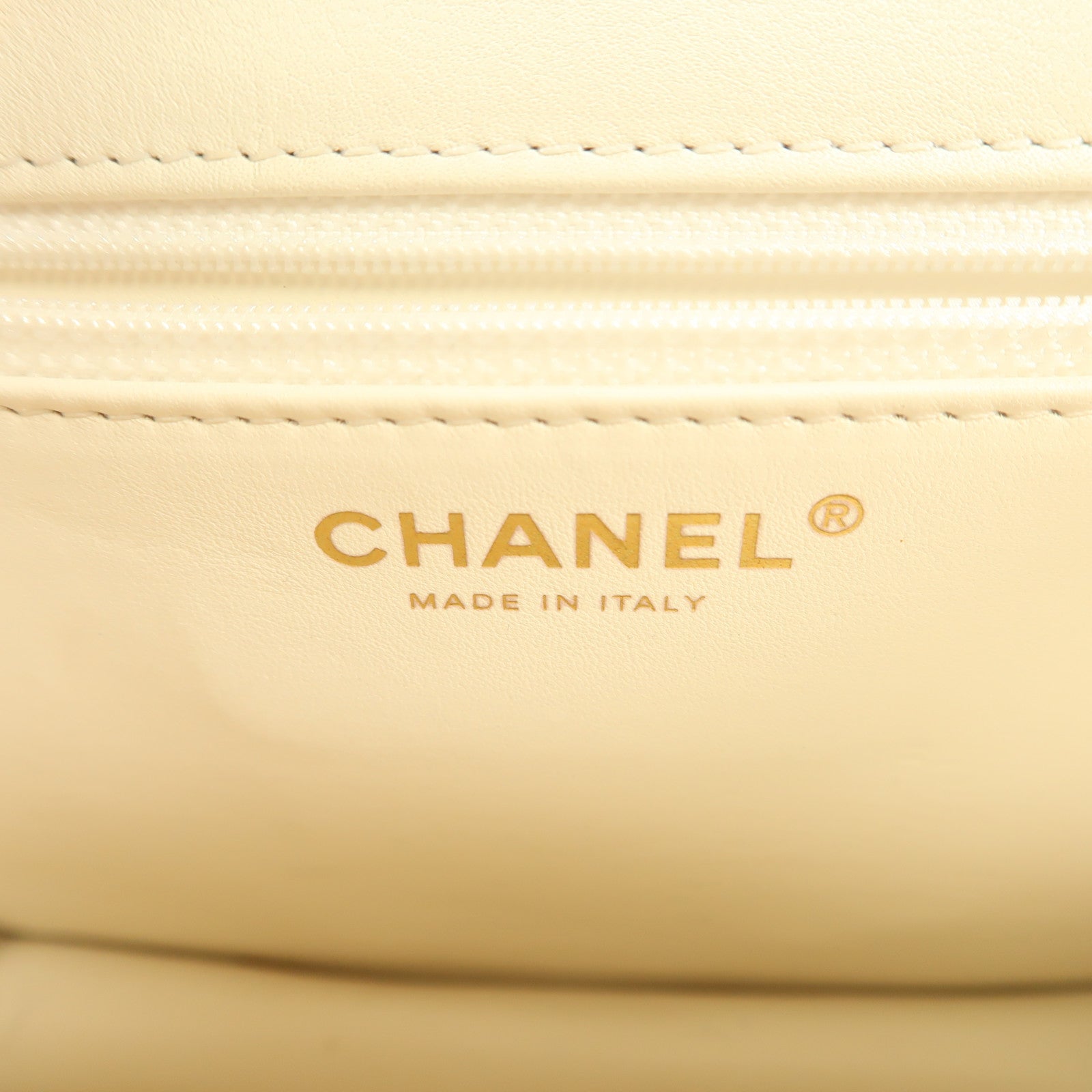 CHANEL 牛皮皮革Chain Shoulder金扣鏈帶手挽肩背兩用袋