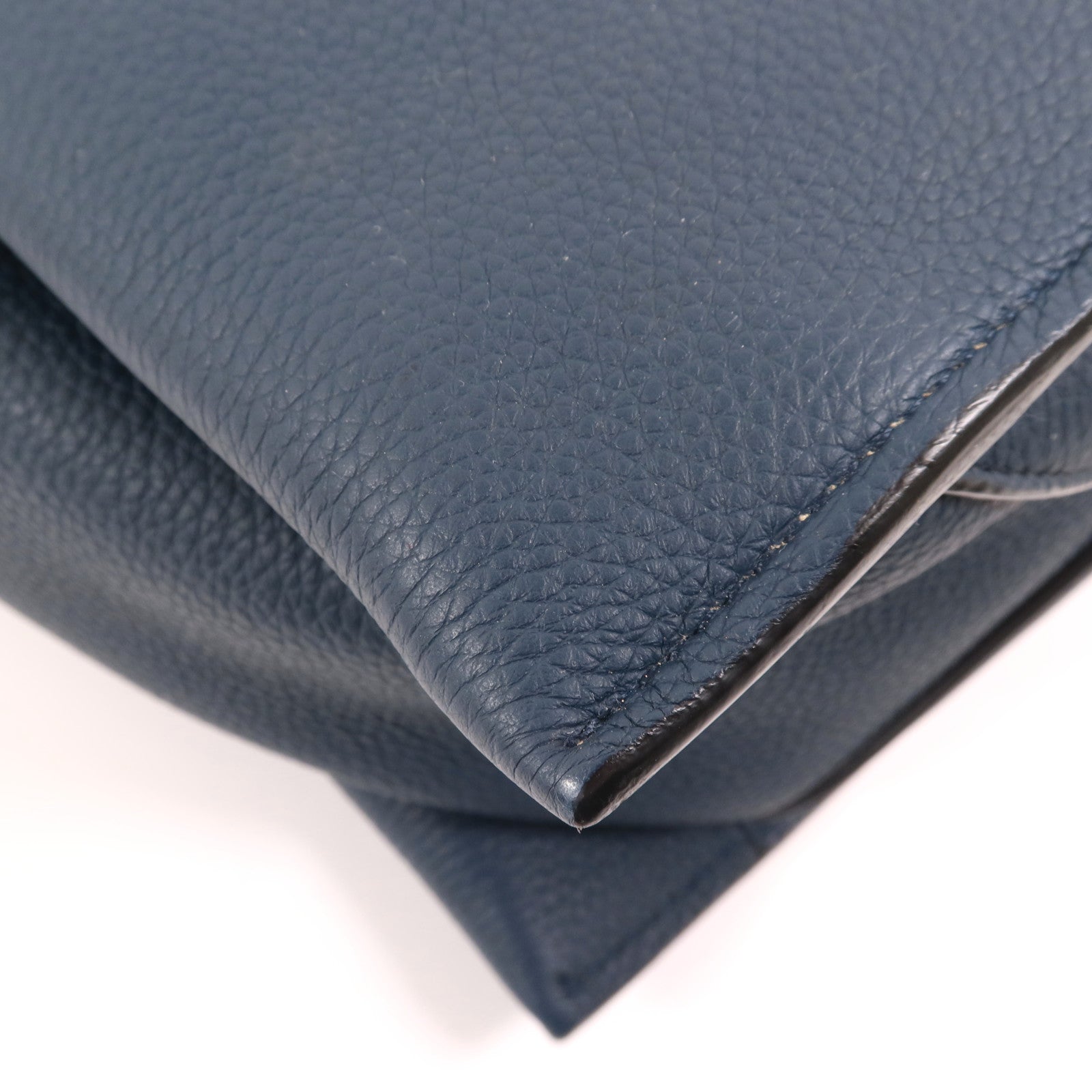 CELINE 牛皮皮革Tri-Fold金扣肩背袋