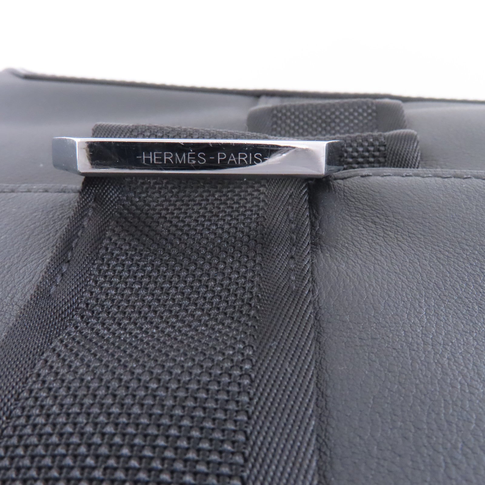 HERMES Taurillon Cristobal皮革Cityslide Messenger Bag銀扣斜挎包Plomb/Noir/Lime黑色/黃色