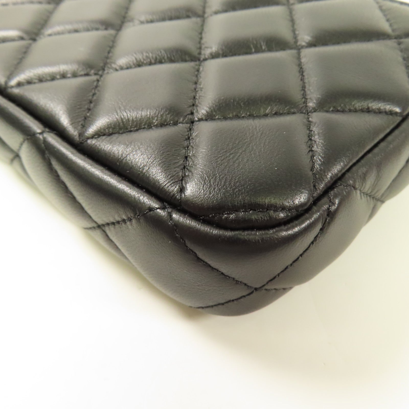 CHANEL 羊皮皮革Shoulder Bag銀扣鏈帶肩背袋