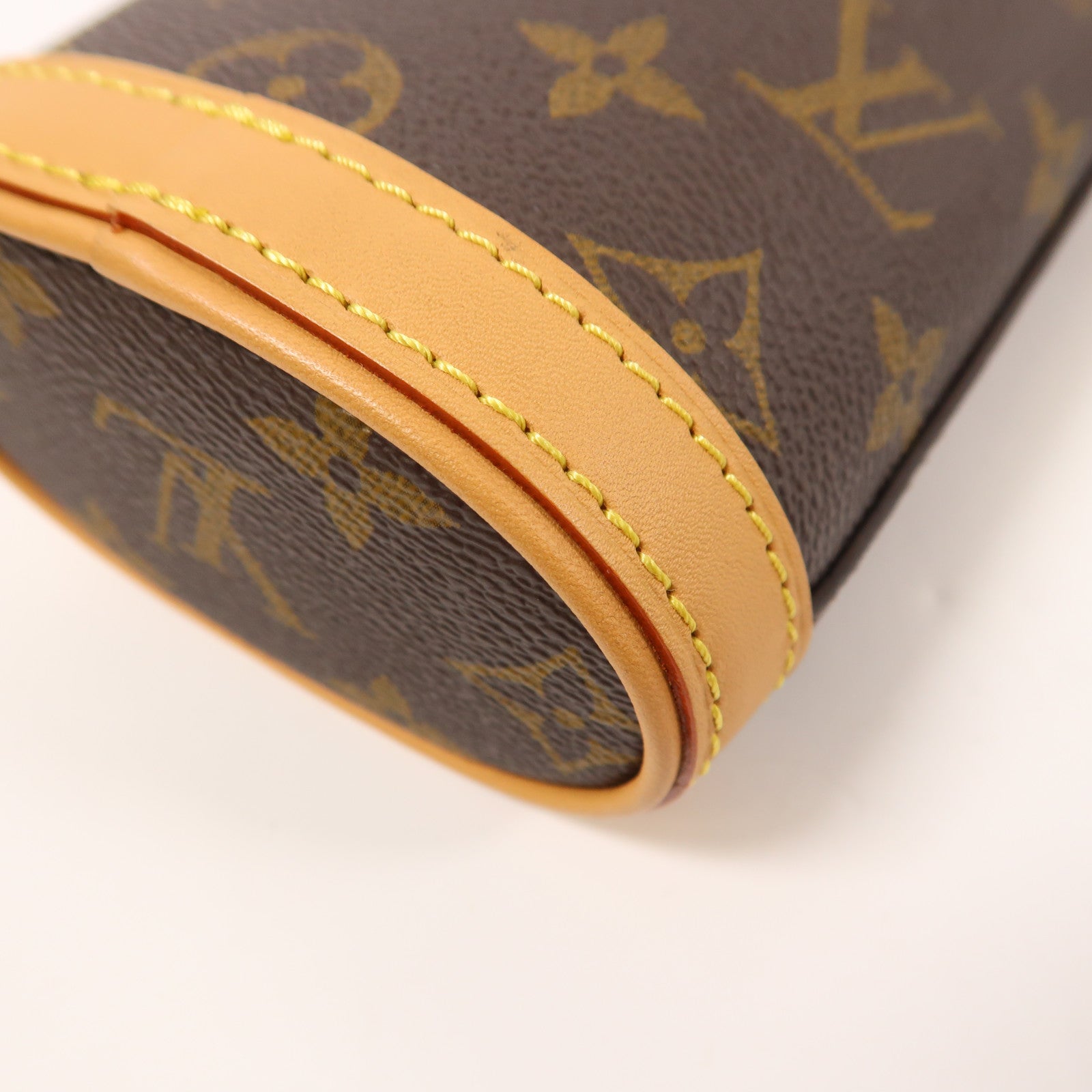 LOUIS VUITTON LV GHW Fold Me Pouch Shoulder Bag M80874 Monogram Brown