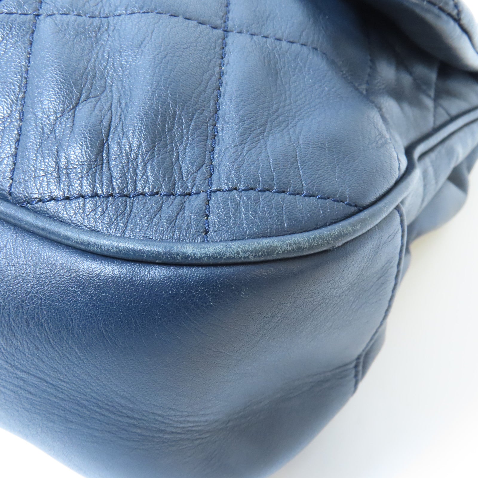 CHANEL 菱格牛皮皮革Chain Shoulder Bag銀扣鏈帶肩背袋深藍色