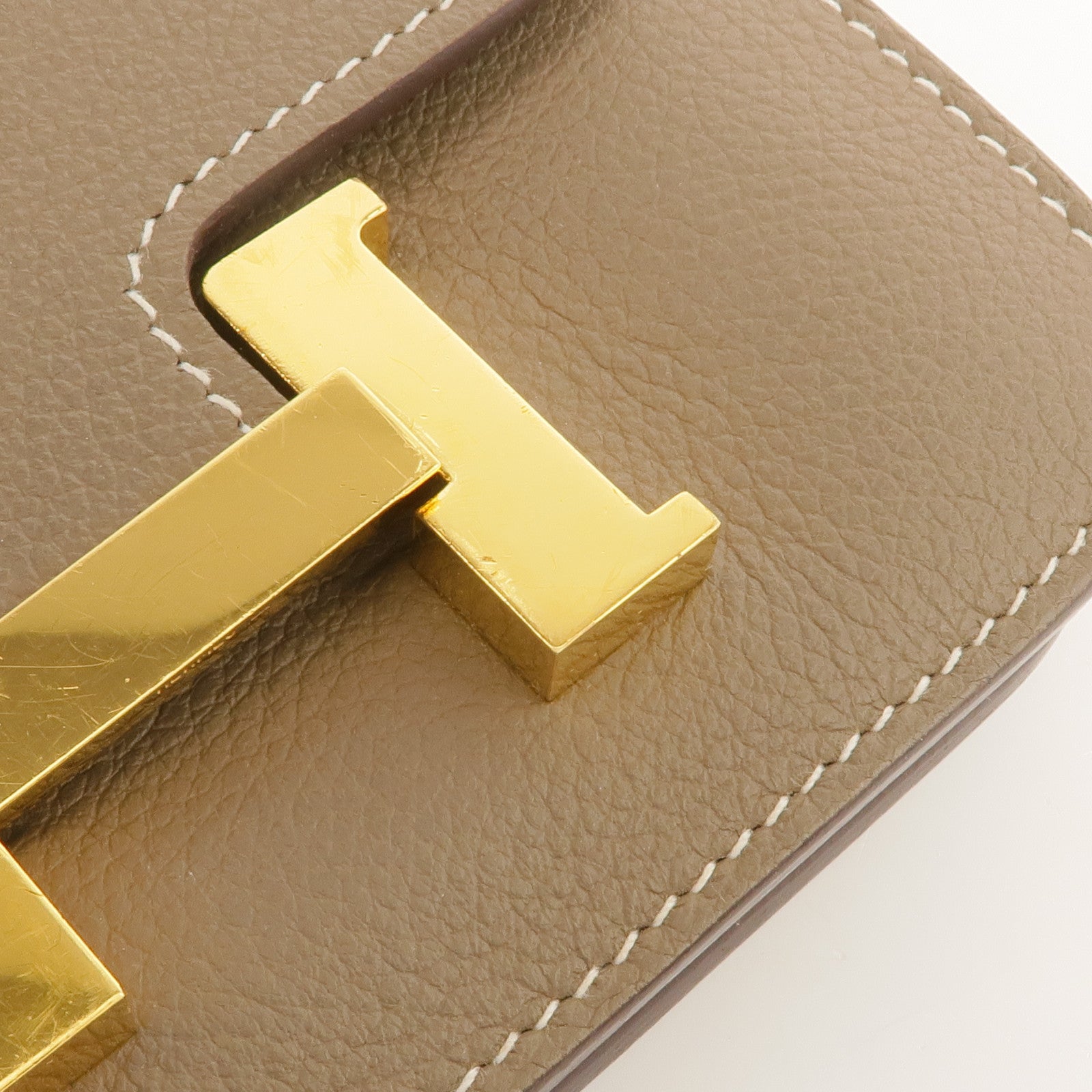 HERMES Evercolor皮革Constance Slim Wallet金扣錢包Etoupe
