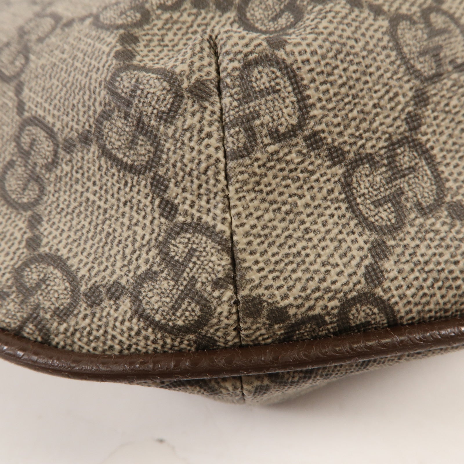 GUCCI 塗層帆布Ophidia Medium金扣肩背袋