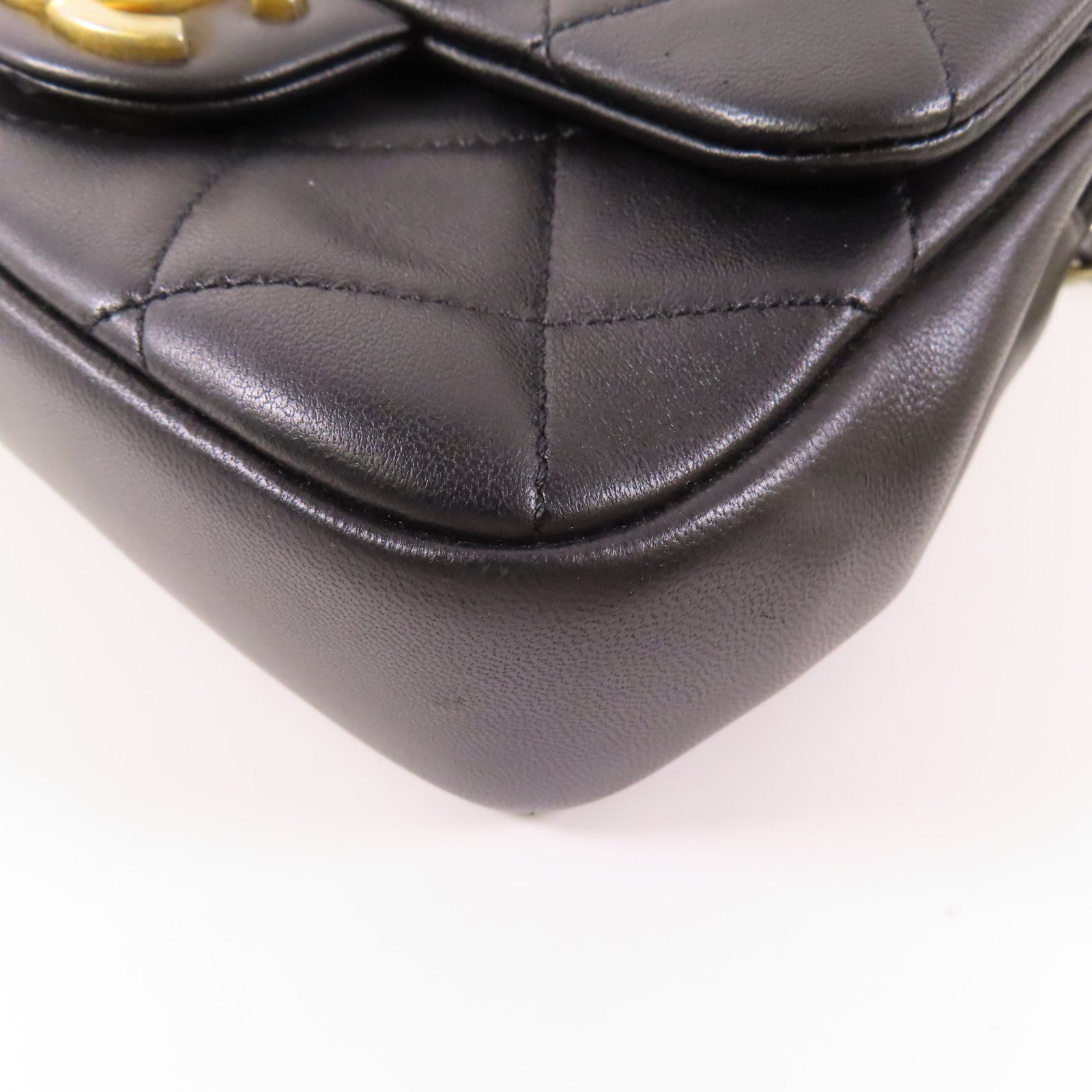 CHANEL 羊皮皮革Matelasse Chain Shoulder金扣鏈帶肩背袋