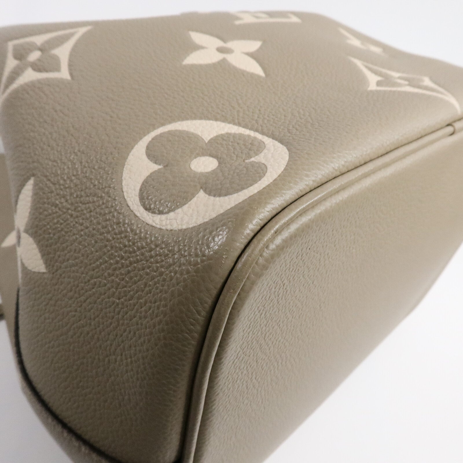 LOUIS VUITTON Monogram Empreinte Neo Noe MM金扣手挽肩背兩用袋