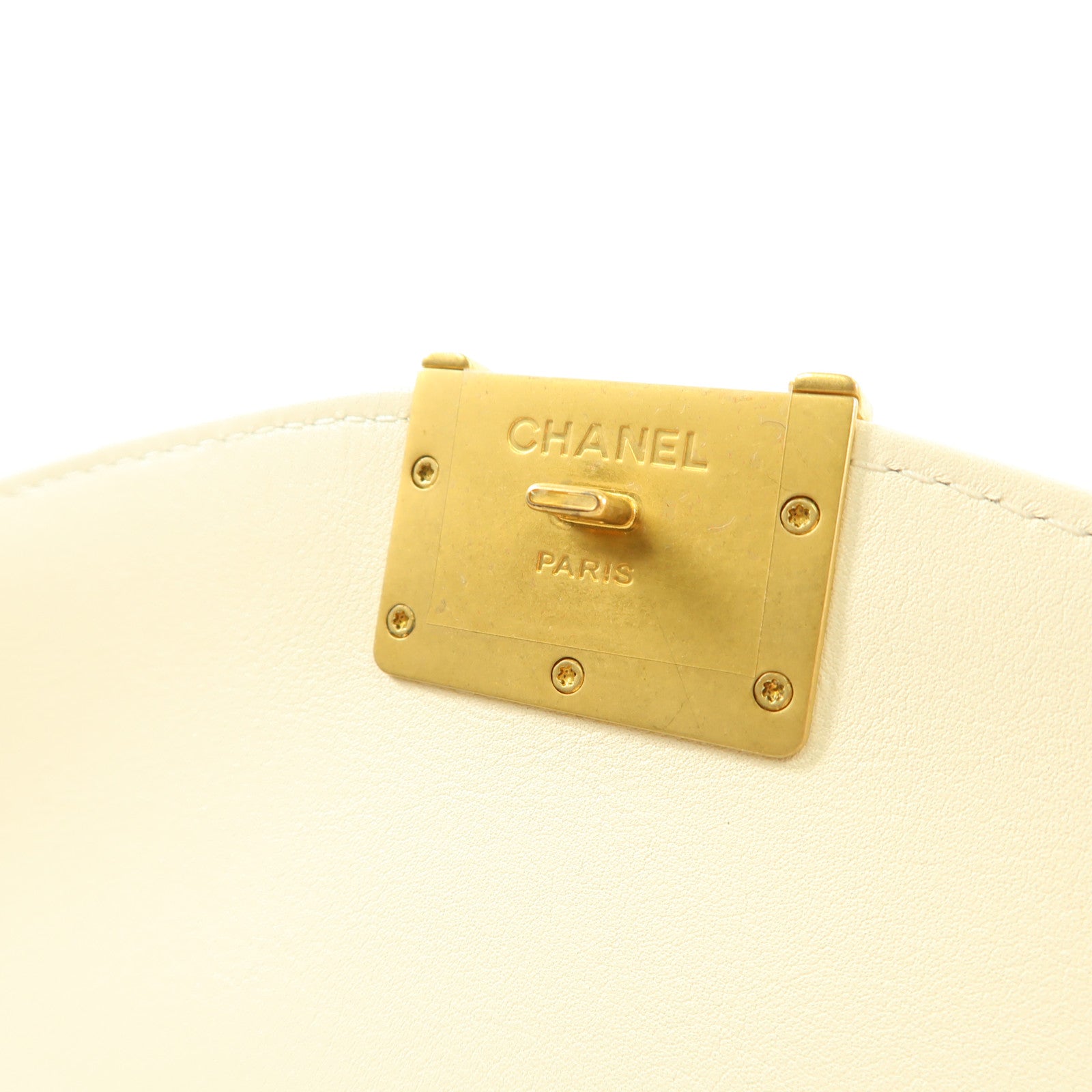 CHANEL 牛皮皮革Chain Shoulder金扣鏈帶手挽肩背兩用袋