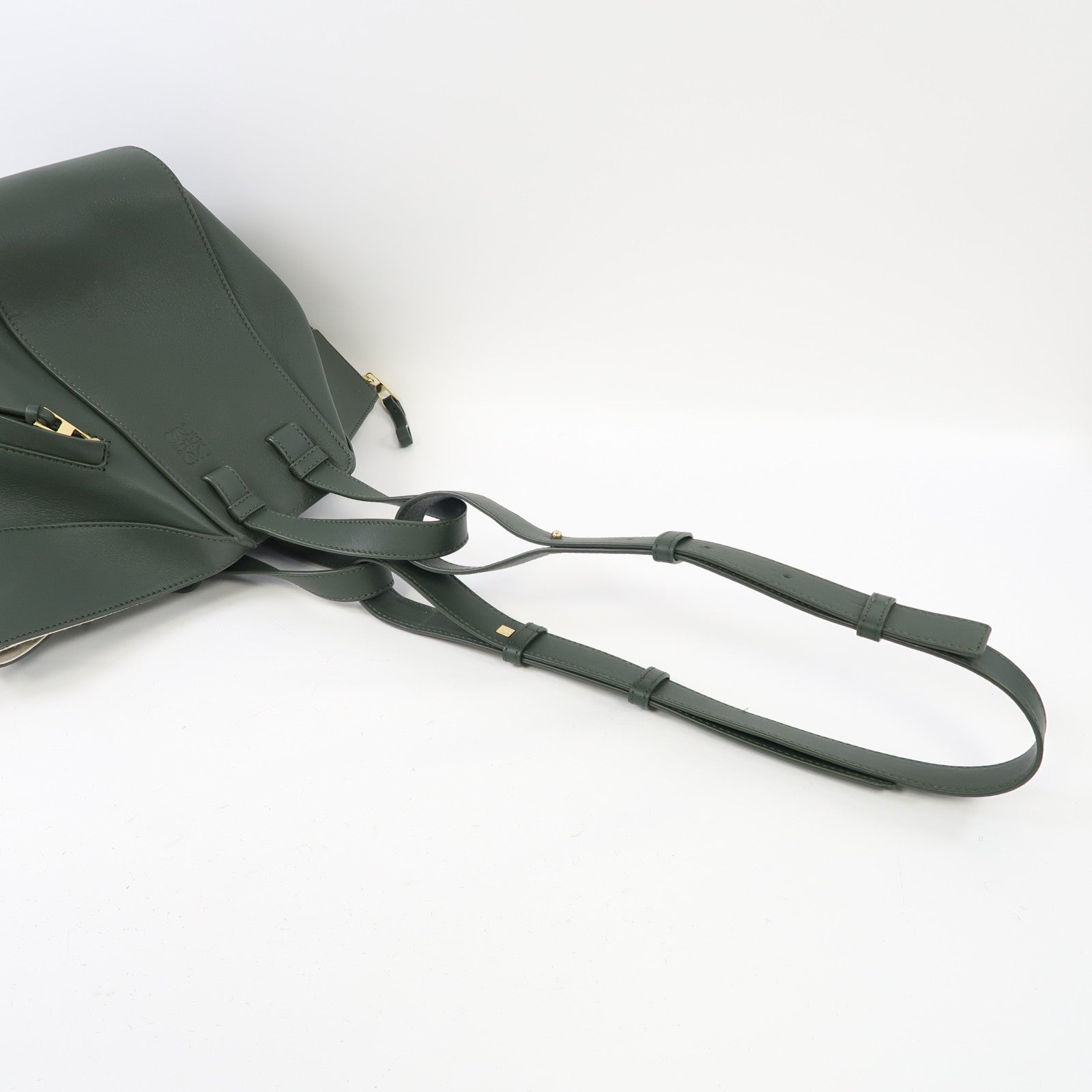 LOEWE 牛皮皮革Hammock Medium金扣手挽肩背兩用袋綠色