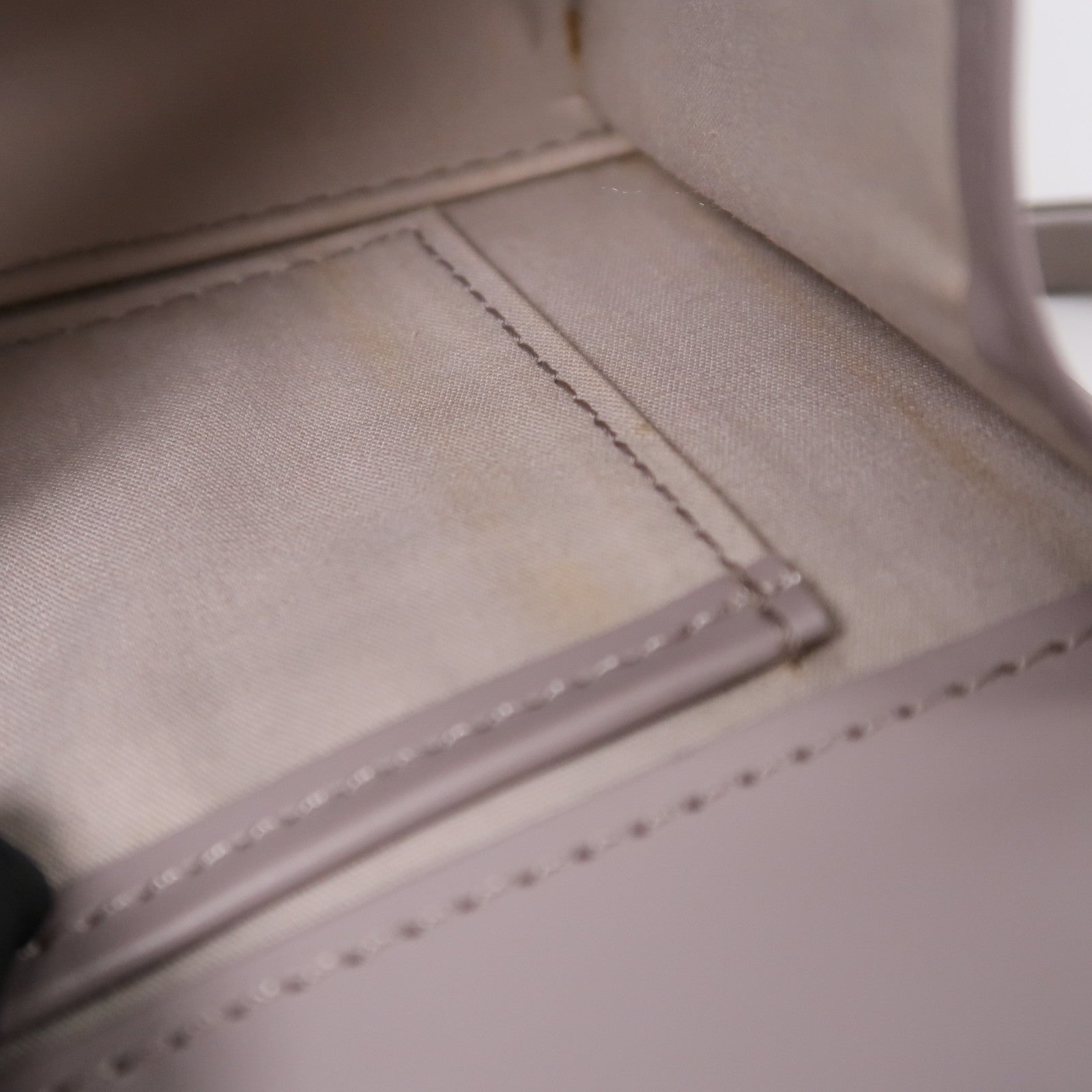LOUIS VUITTON Epi Honfleur Clutch Bag
