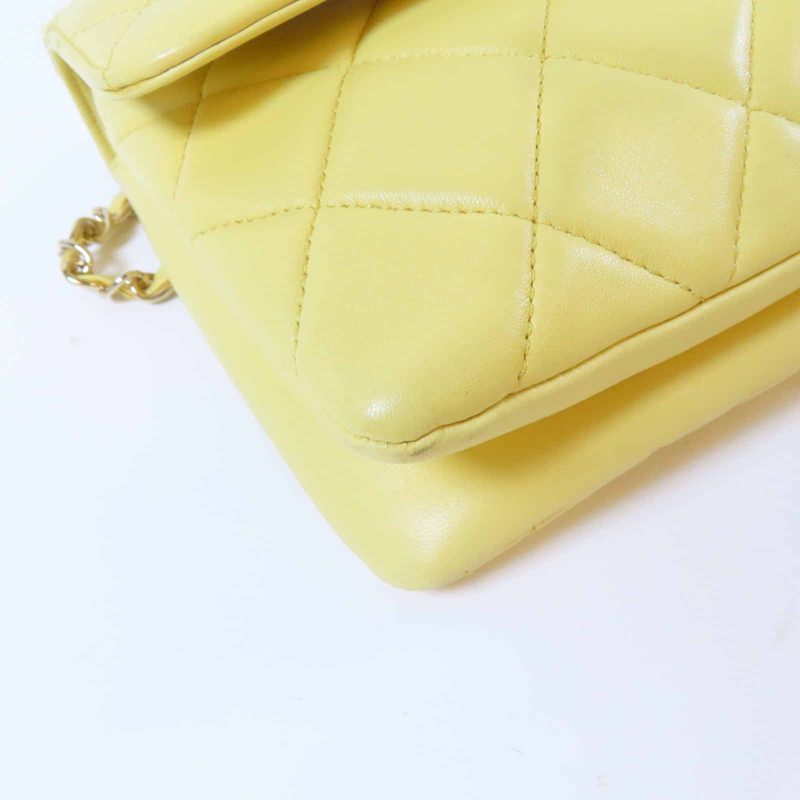 CHANEL 【激減優惠】菱格羊皮皮革Chain Shoulder Bag金扣鏈帶肩背袋黃色