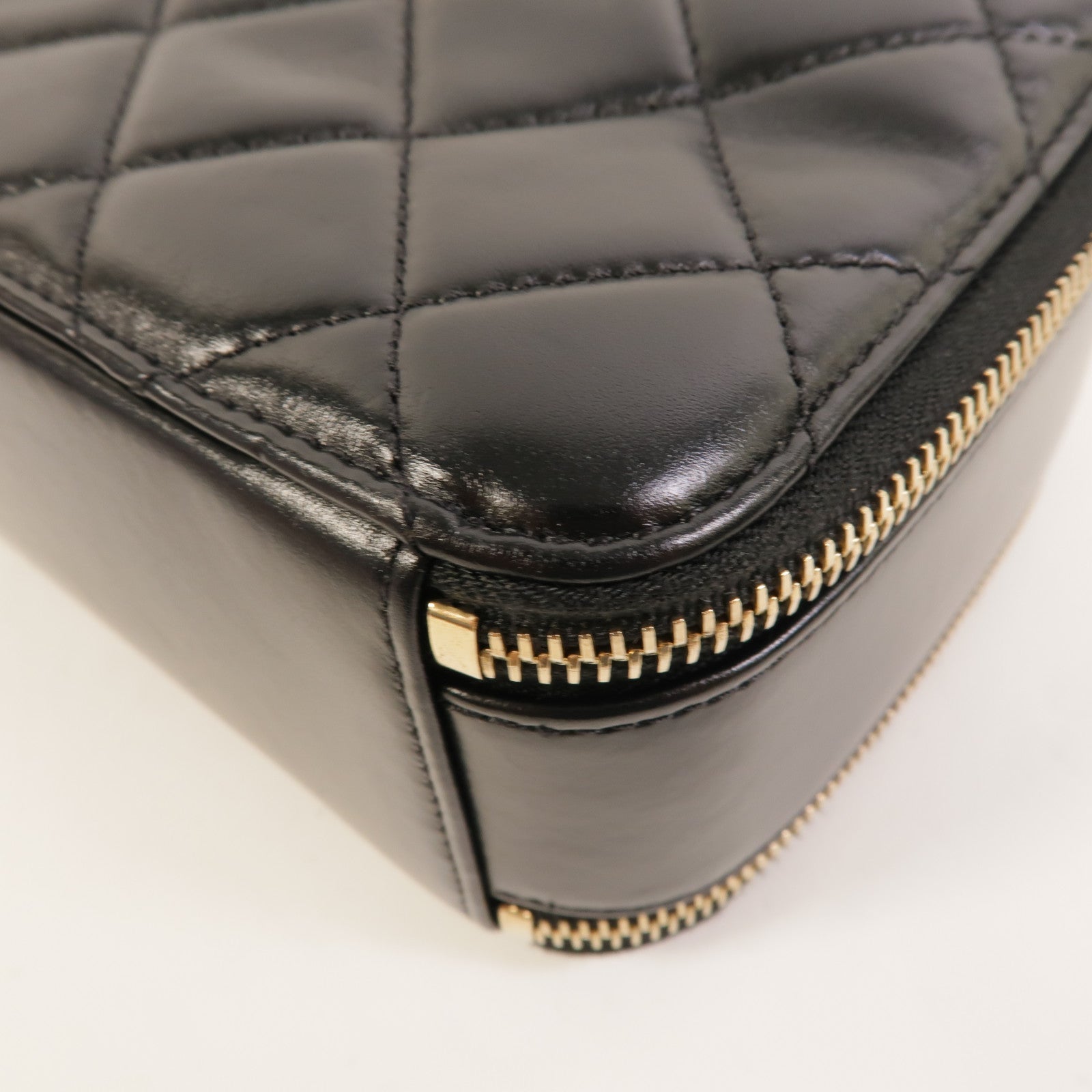 CHANEL 羊皮皮革Vanity Case鏈帶手挽肩背兩用袋