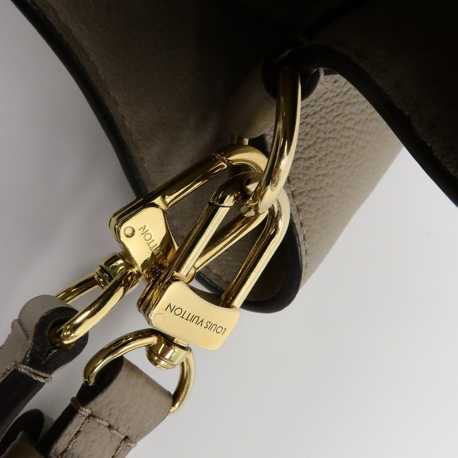 LOUIS VUITTON Monogram Empreinte Neo Noe MM金扣手挽肩背兩用袋