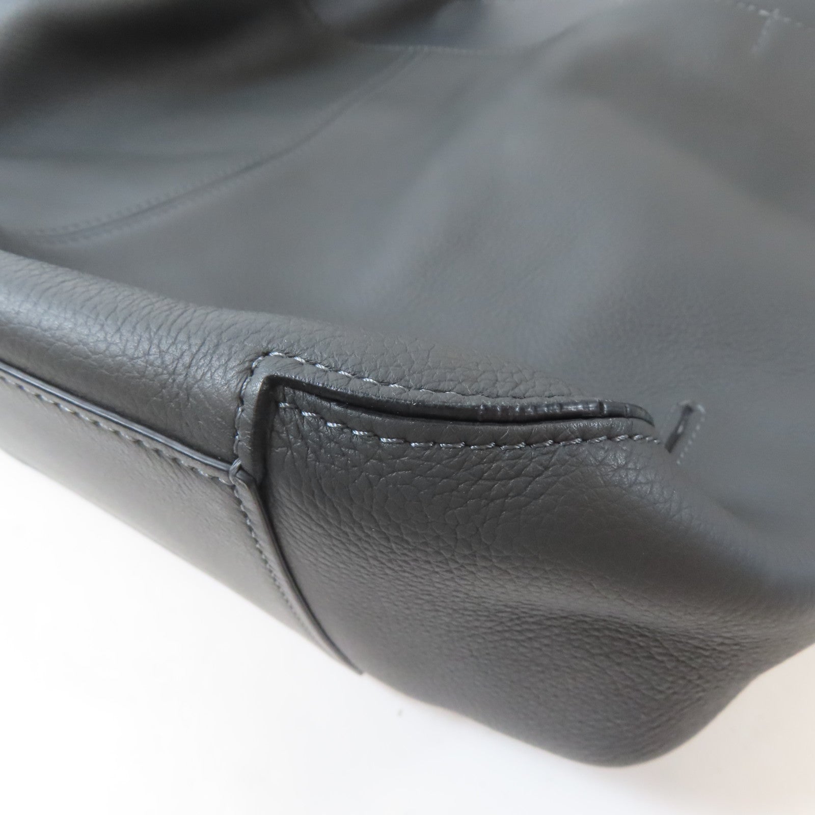 Delvaux 牛皮皮革Shoulder Bag銀扣肩背袋灰色