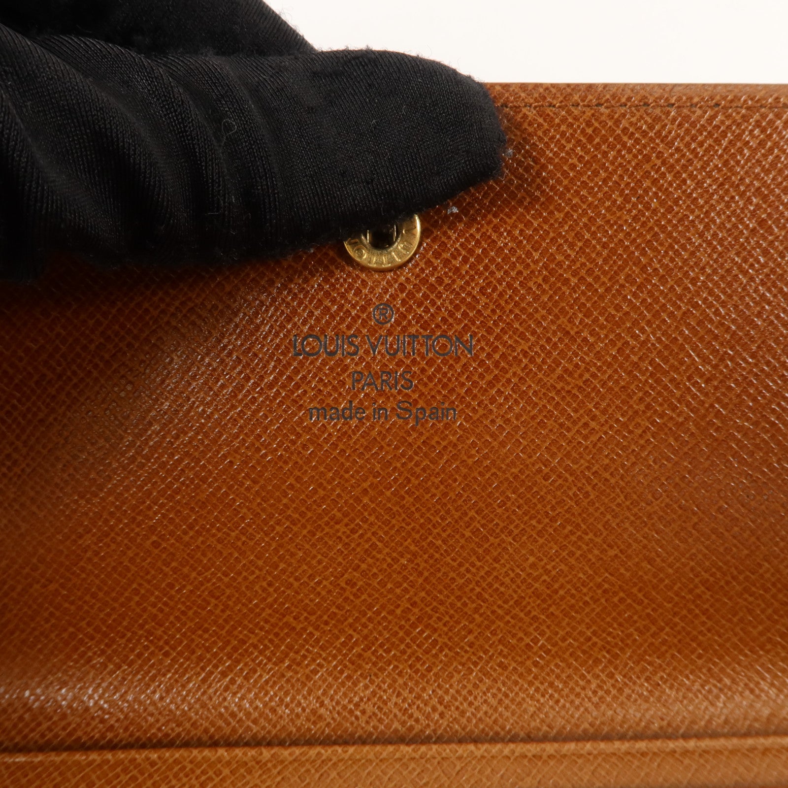 LOUIS VUITTON Monogram Pochette Passport金扣長錢包