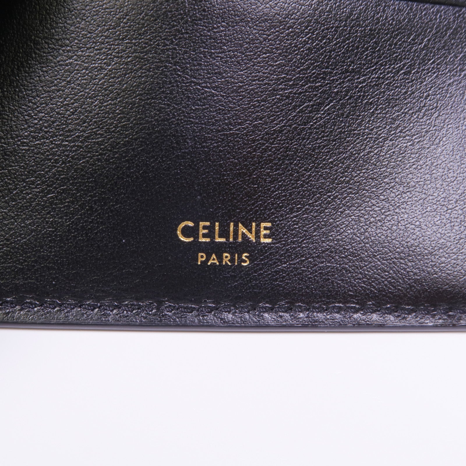 CELINE 牛皮皮革Trifold Wallet金扣錢包
