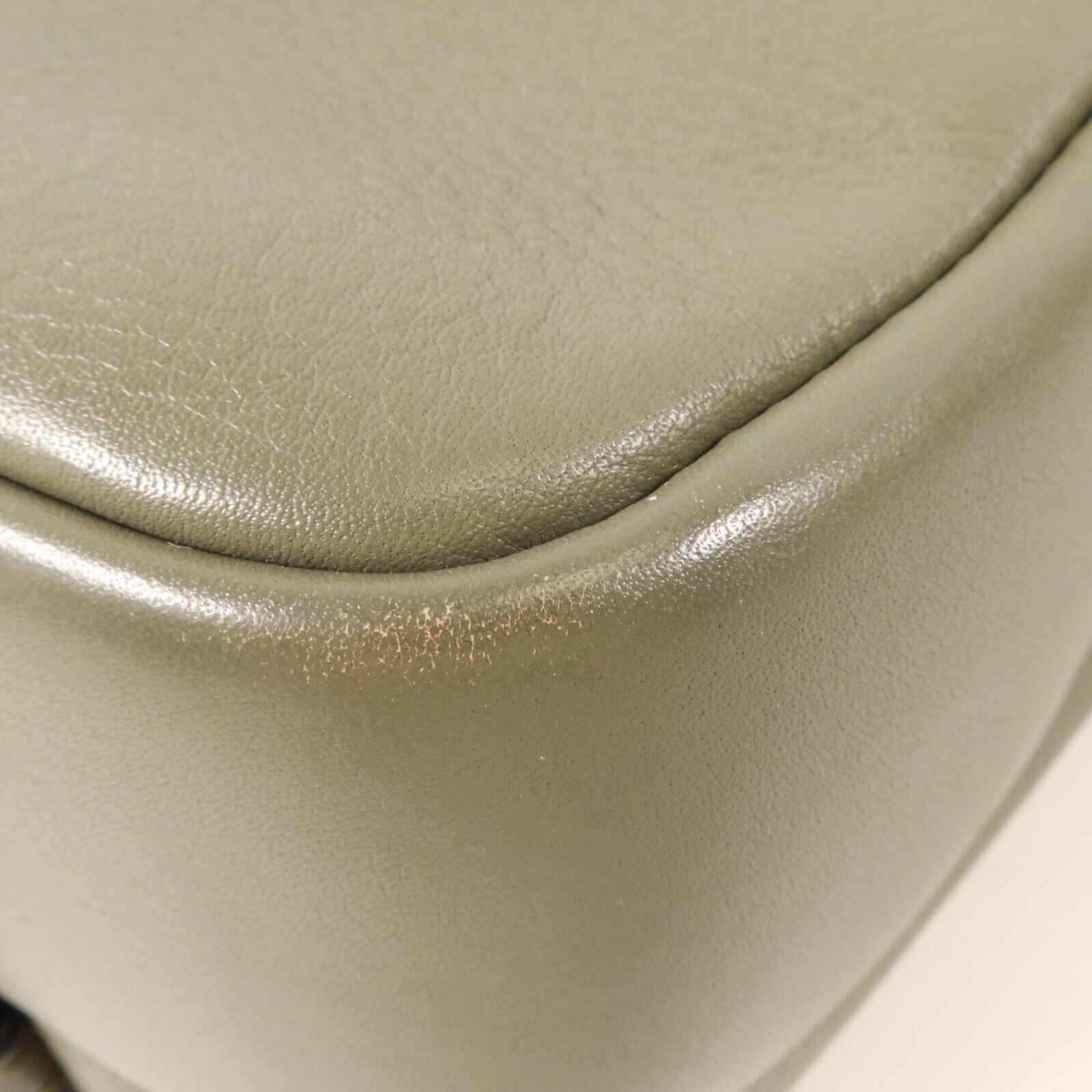LOEWE 牛皮皮革Military XS銀扣肩背袋