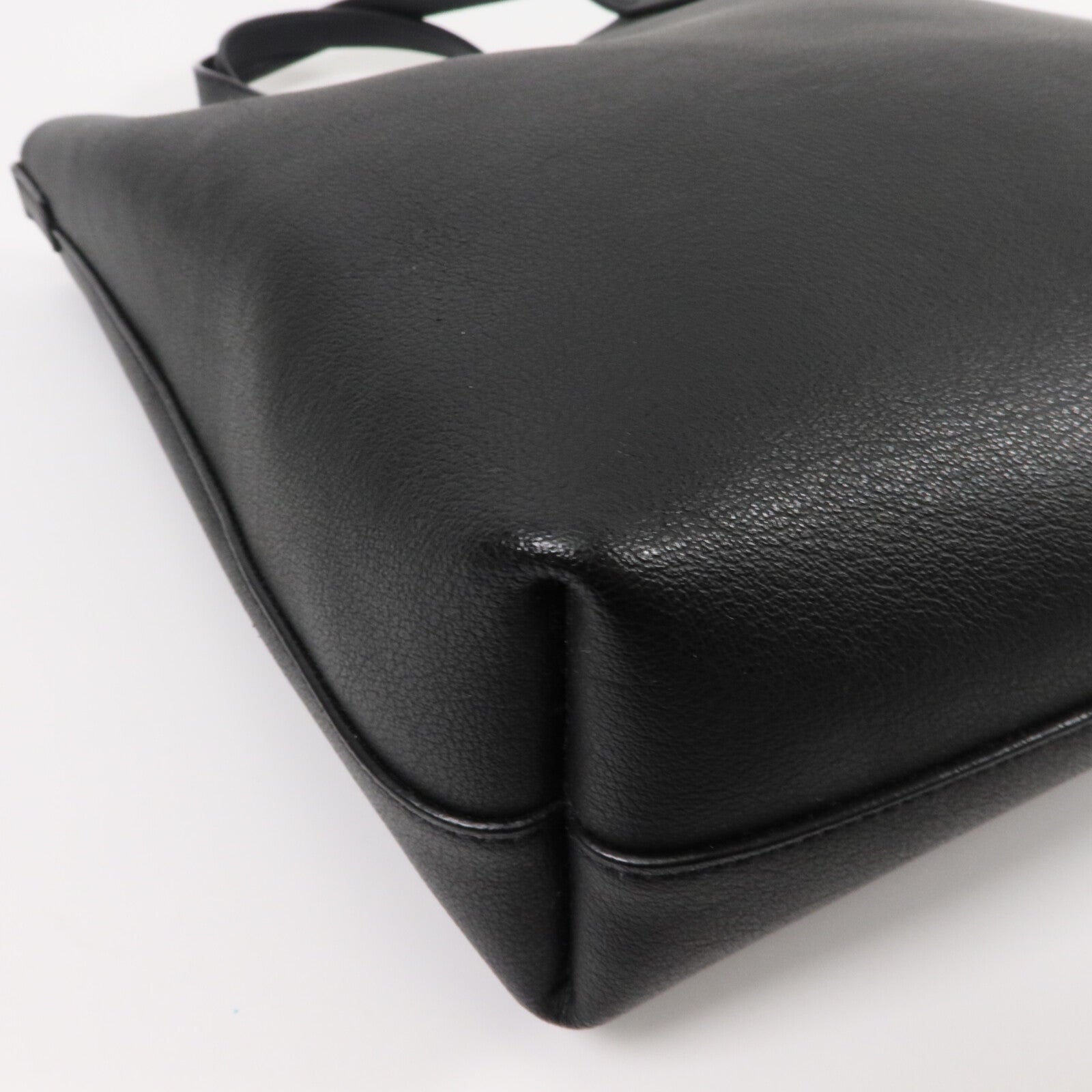 YVES SAINT LAURENT 牛皮皮革Toy Shopping Bag手挽肩背兩用袋