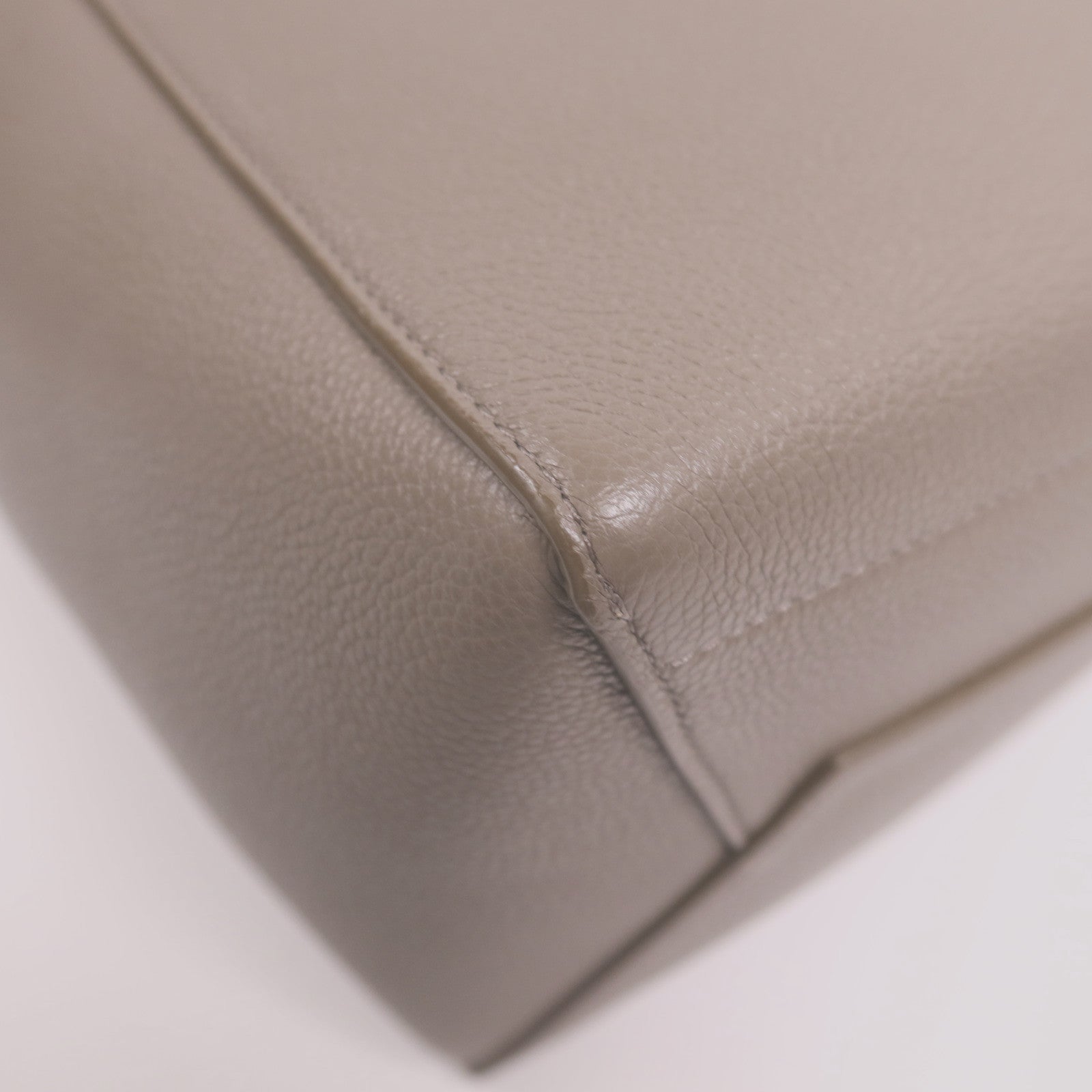 CELINE 牛皮皮革Sangle Bucket金扣肩背袋