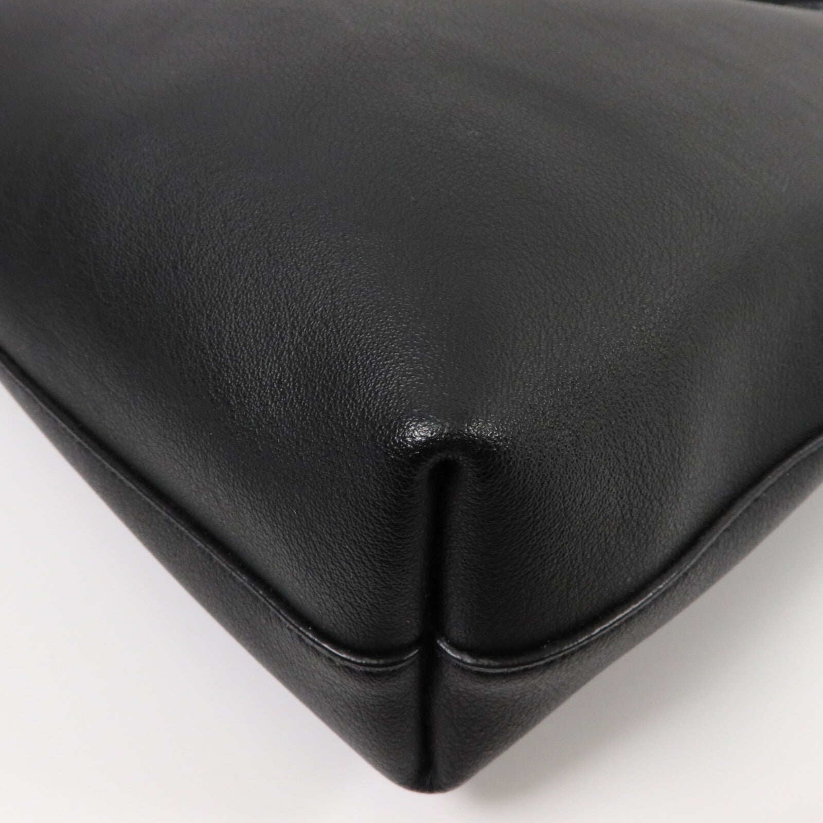 YVES SAINT LAURENT 牛皮皮革Toy Shopping Bag手挽肩背兩用袋