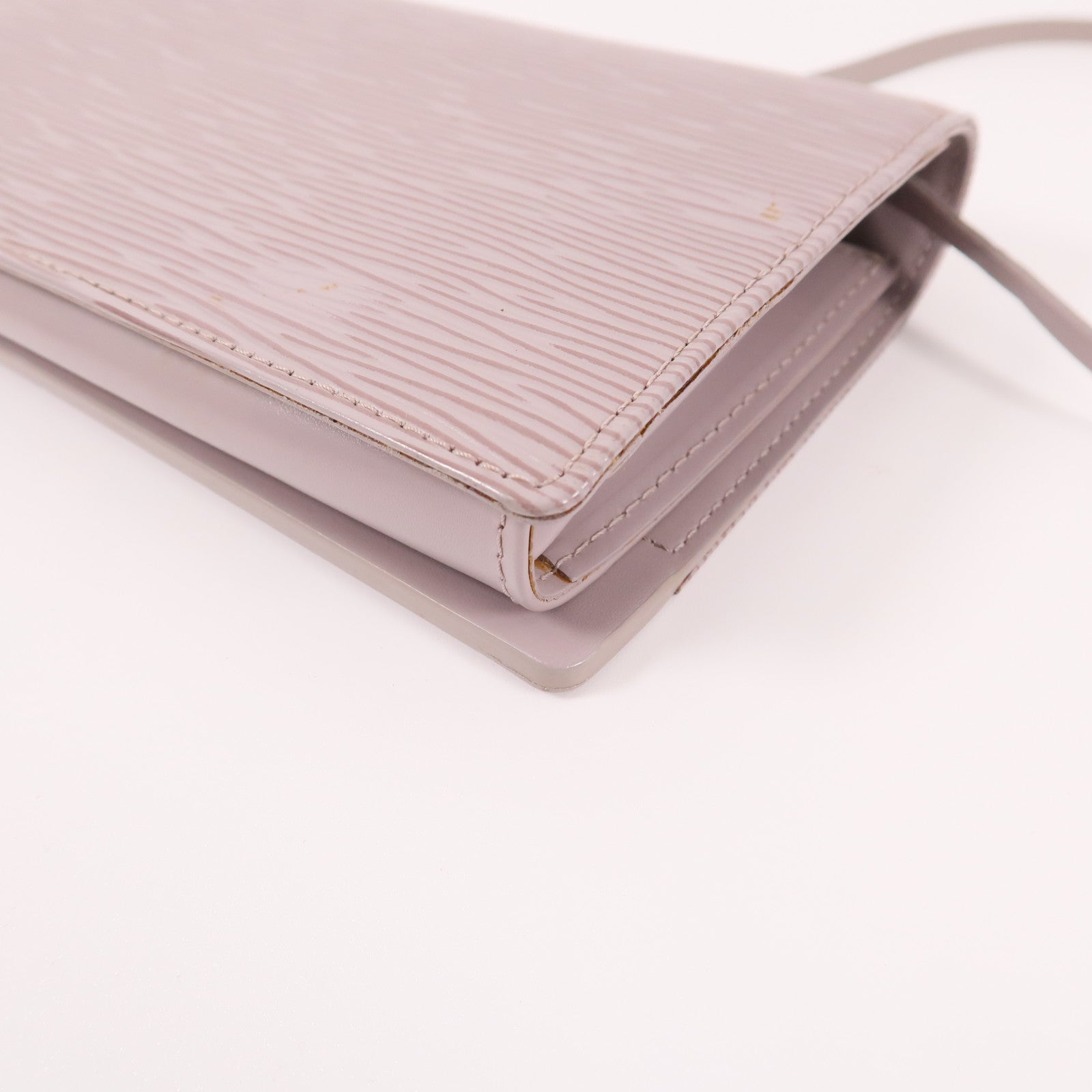 LOUIS VUITTON Epi Honfleur Clutch Bag