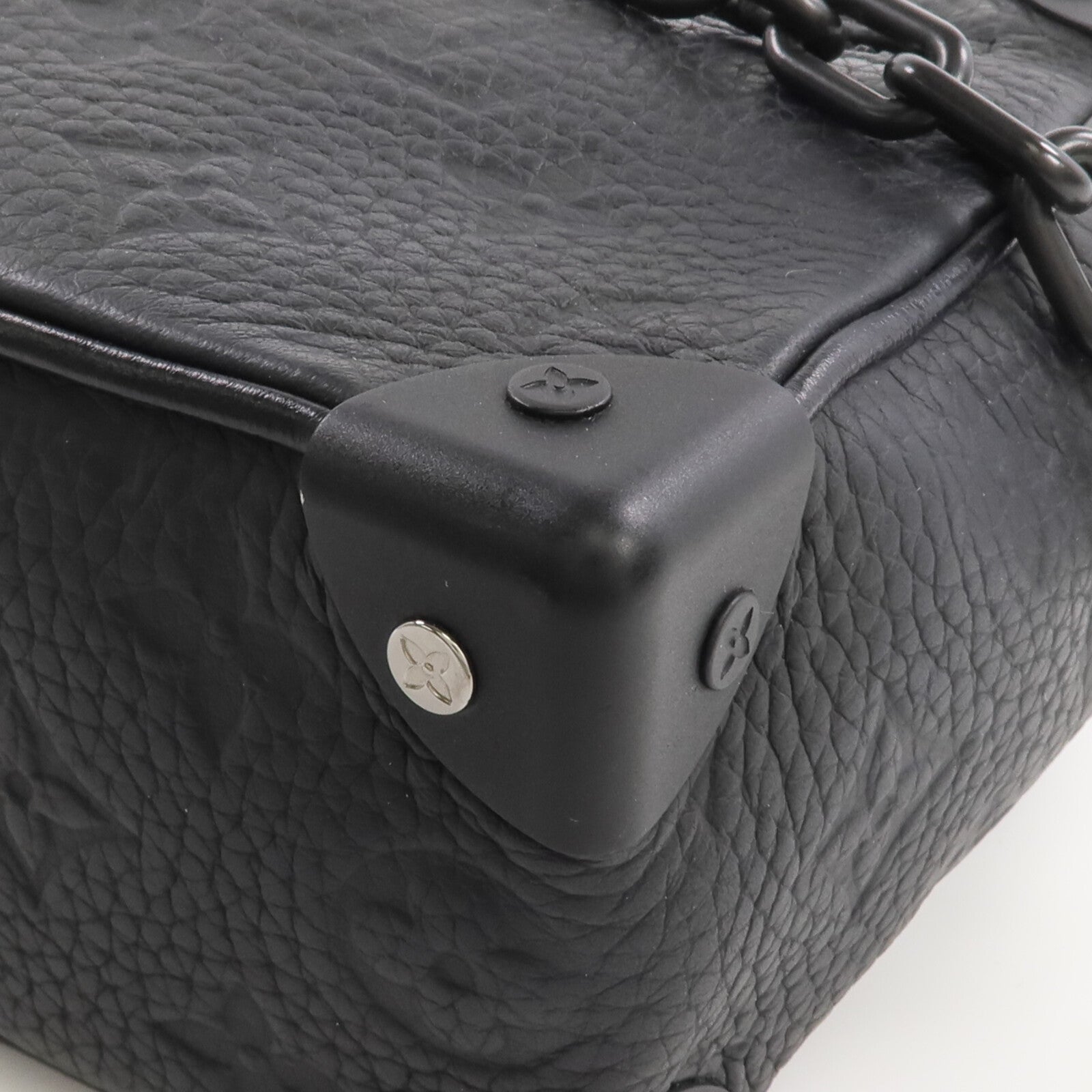 LOUIS VUITTON 【激減優惠】Monogram Taurillon Mini Soft Trunk肩背袋