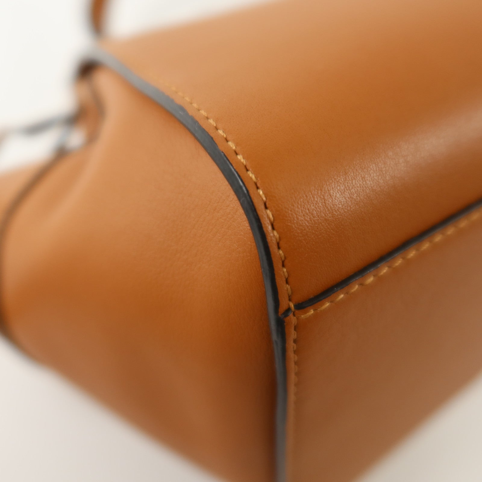 LOEWE 牛皮皮革Hammock Mini銀扣手挽肩背兩用袋