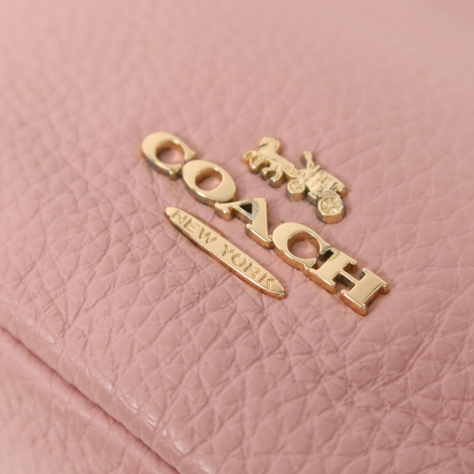 COACH 牛皮皮革Chain Shoulder金扣鏈帶肩背袋