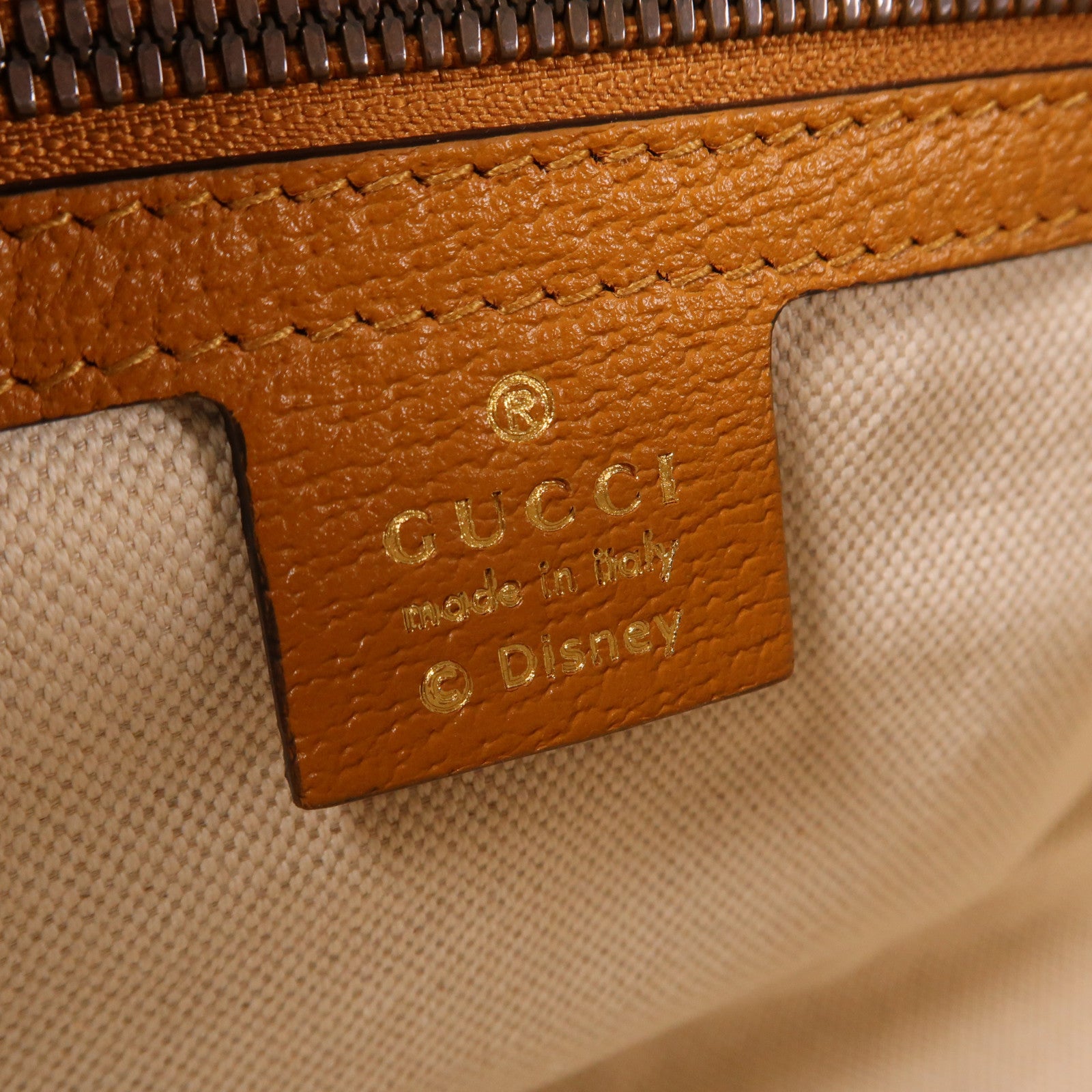 GUCCI 塗層帆布Disney x Gucci Mickey Mouse金扣腰包啡色