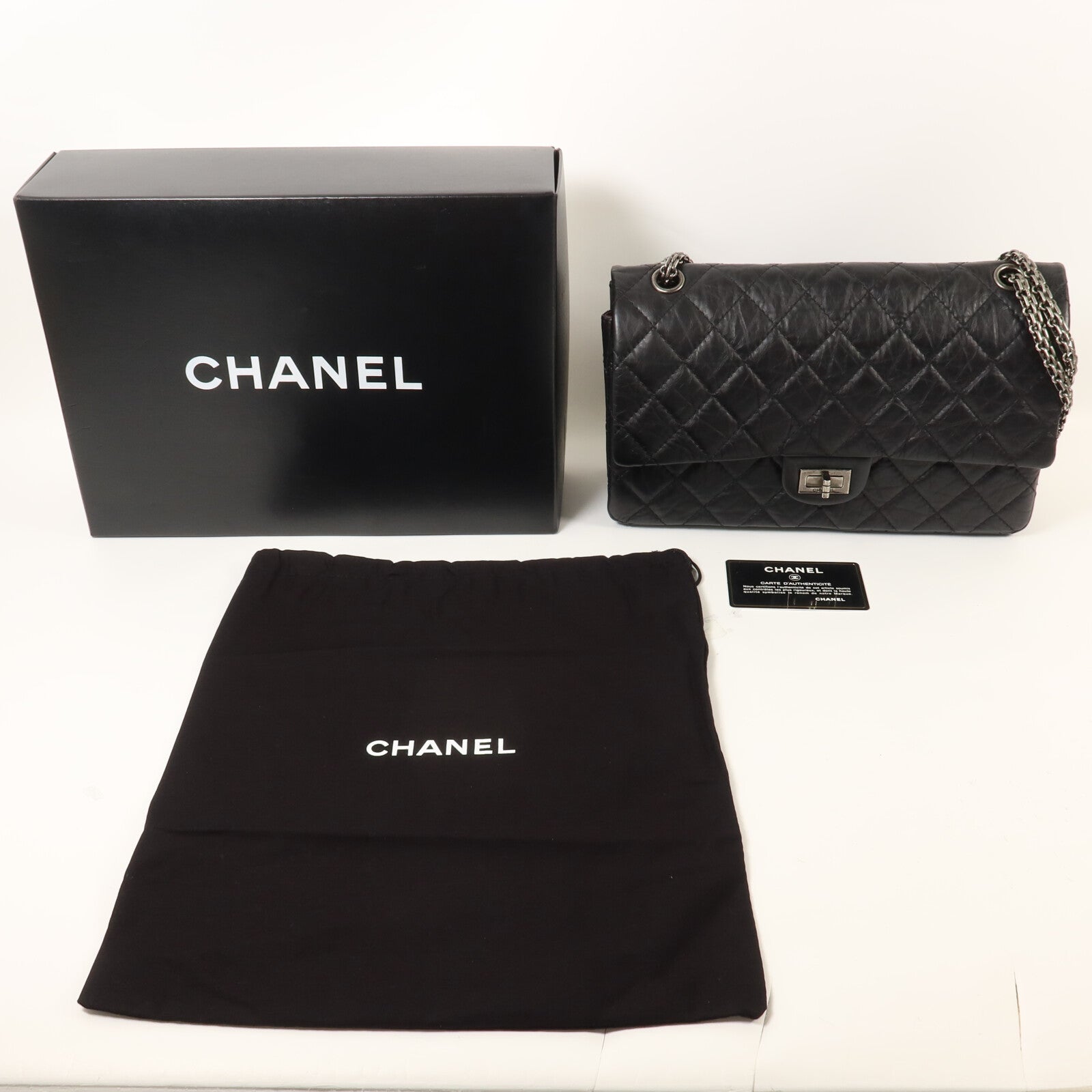 CHANEL 牛皮皮革2.55 Medium鏈帶肩背袋