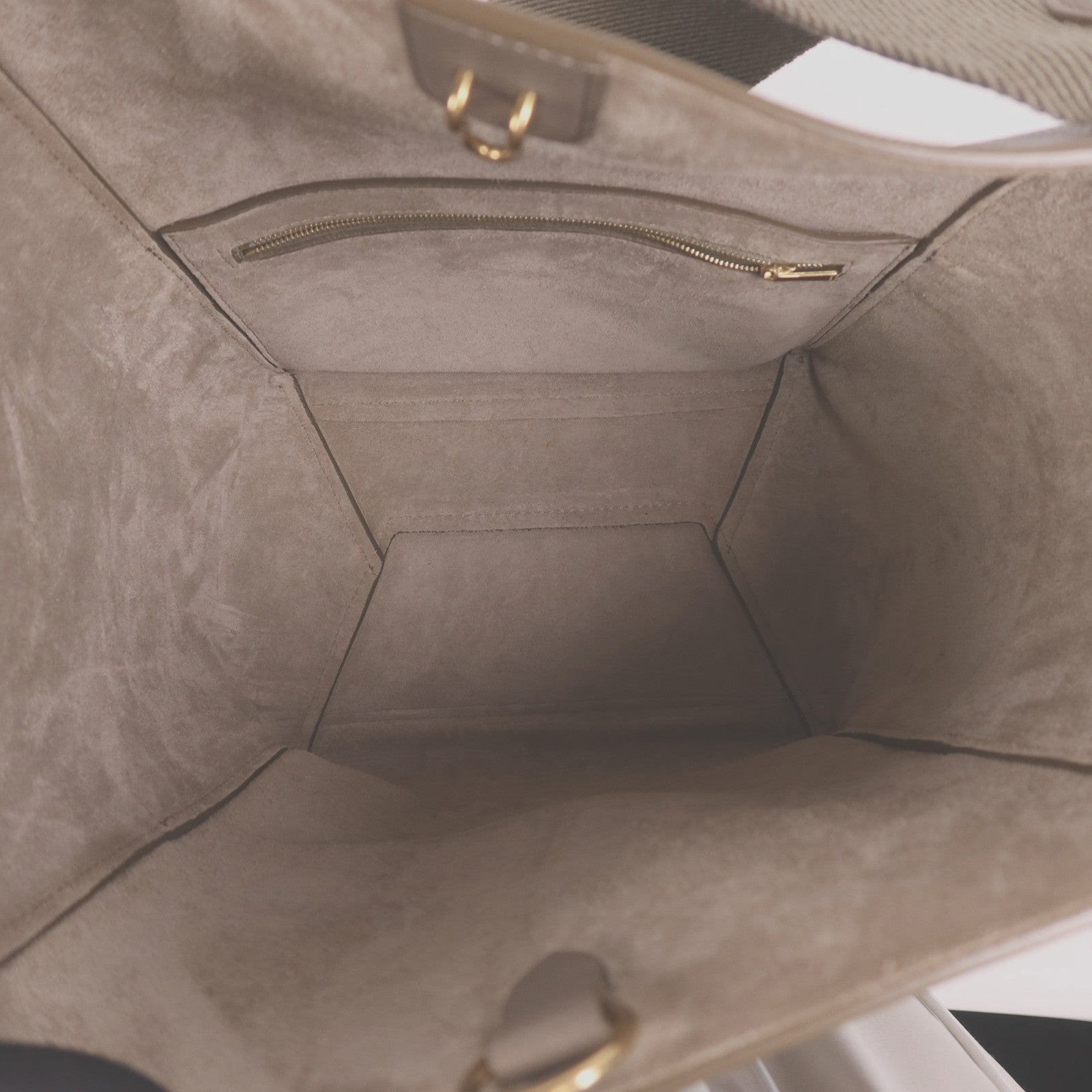 CELINE 牛皮皮革Sangle Bucket金扣肩背袋