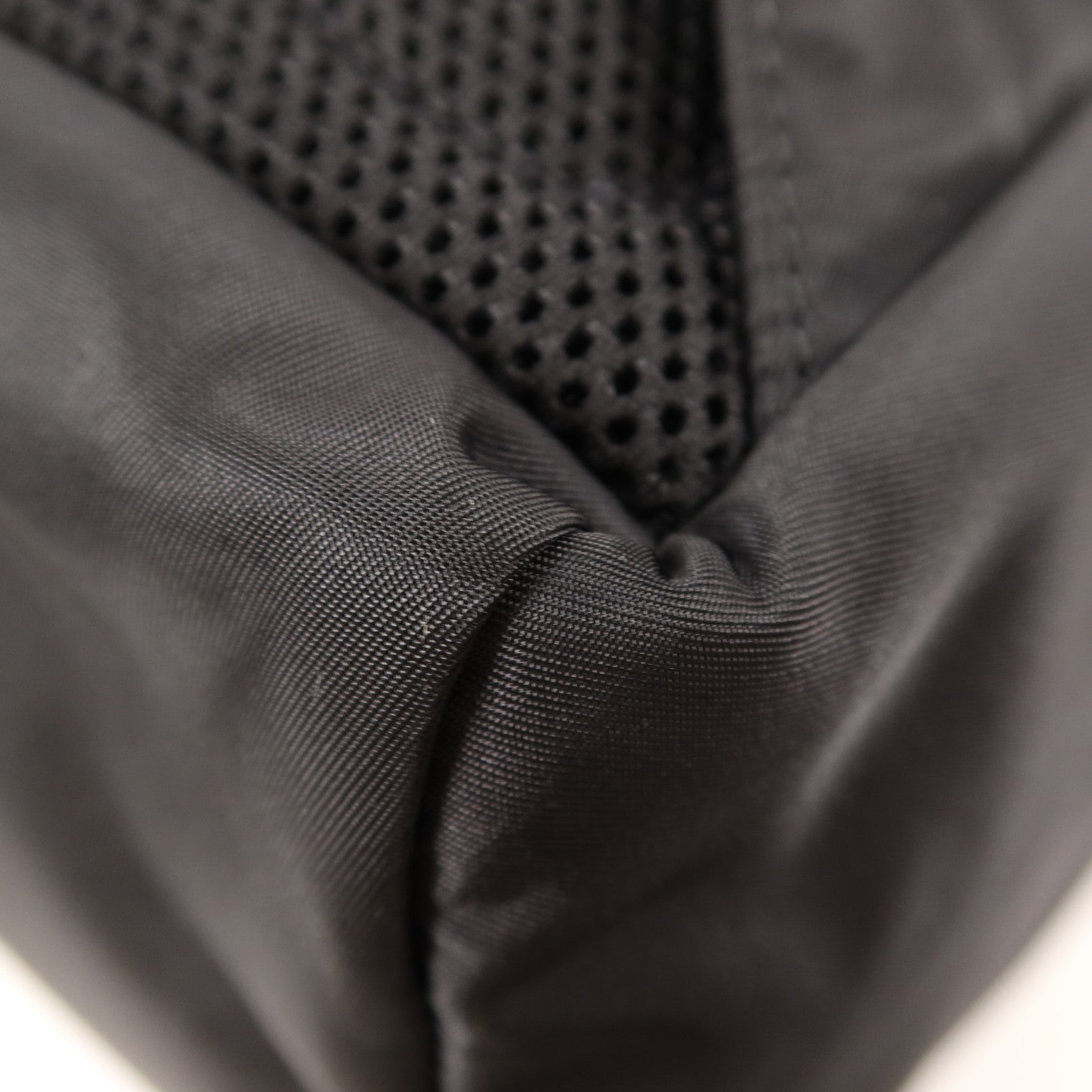 PRADA 尼龍/Saffiano皮革Backpack銀扣背包