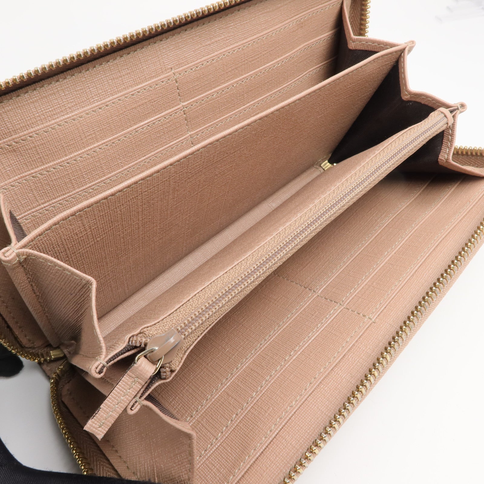 GUCCI 塗層帆布Long Wallet長錢包