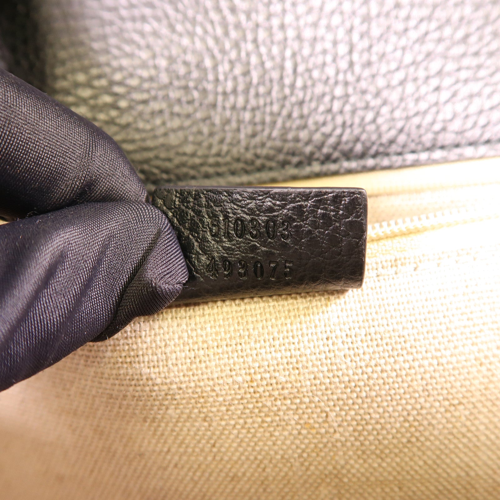 GUCCI 牛皮皮革Chain Shoulder金扣鏈帶肩背袋