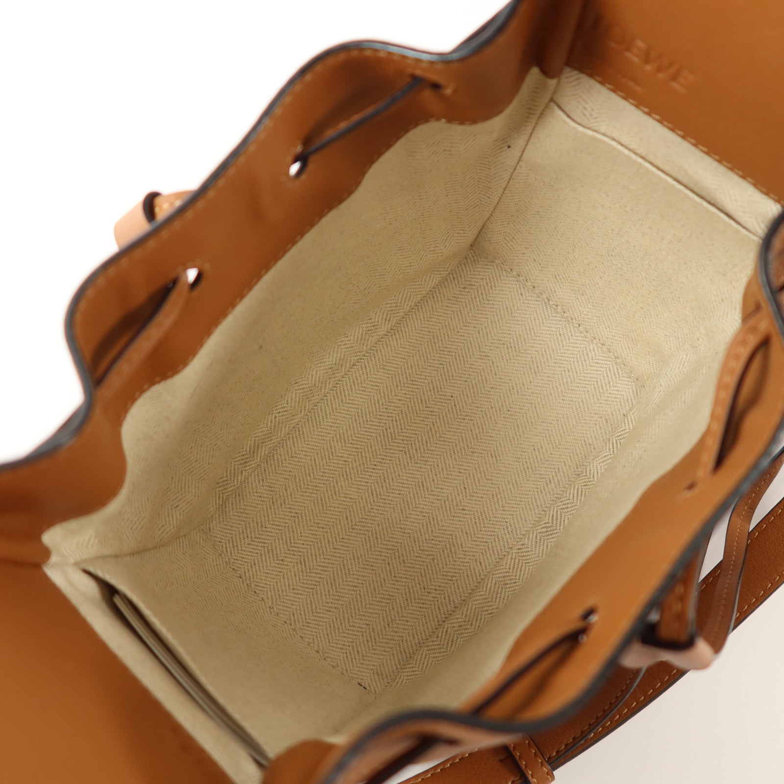 LOEWE 牛皮皮革Hammock Mini銀扣手挽肩背兩用袋