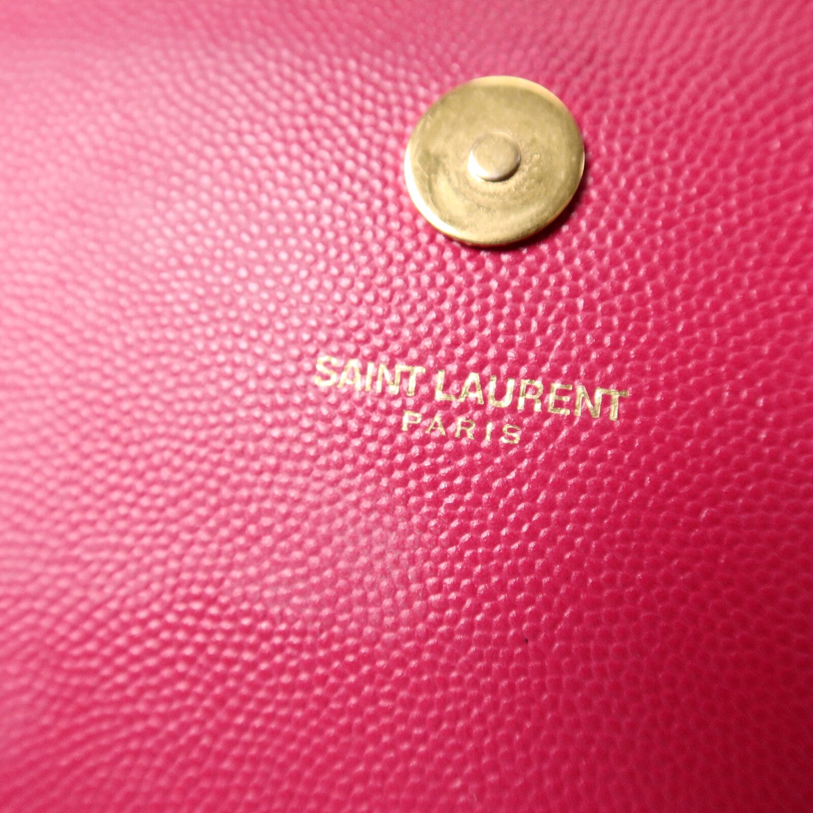SAINT LAURENT 牛皮皮革Cassandre Clutch手拿包