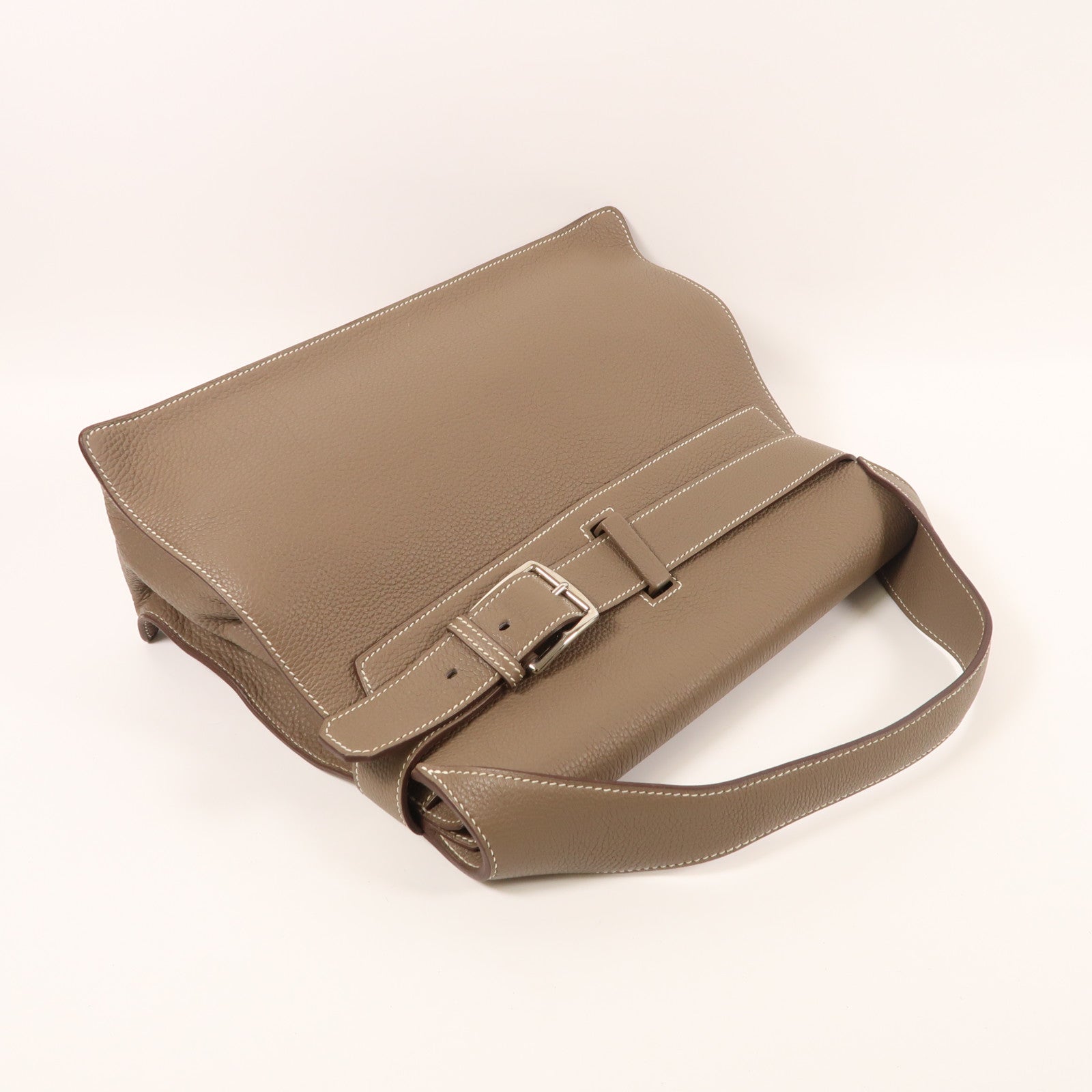 HERMES Togo皮革Etribelt銀扣手挽袋Etoupe