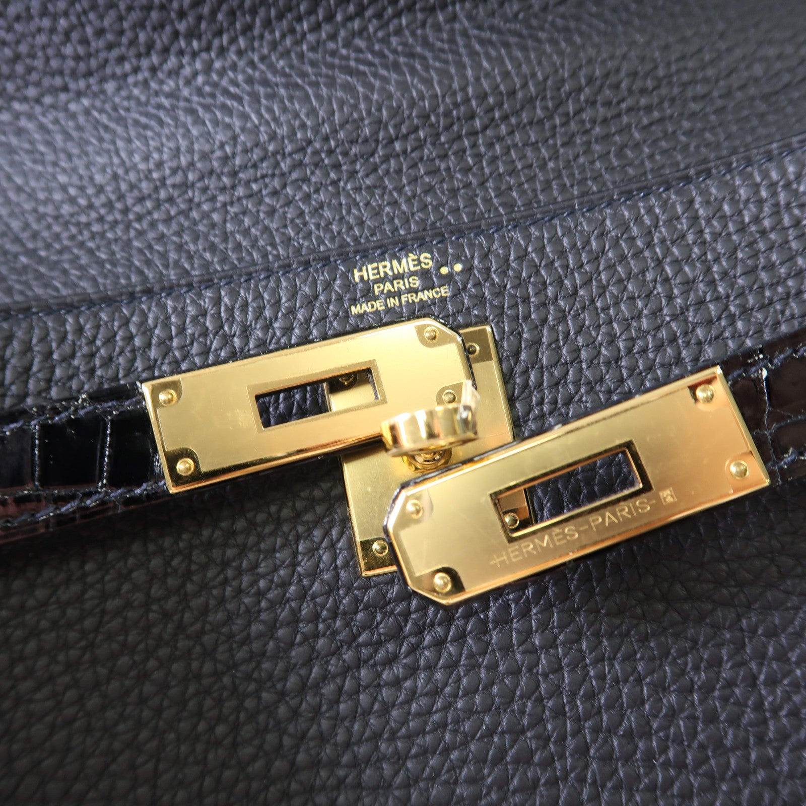 HERMES Togo皮革Kelly 28 Touch金扣手挽肩背兩用袋黑色